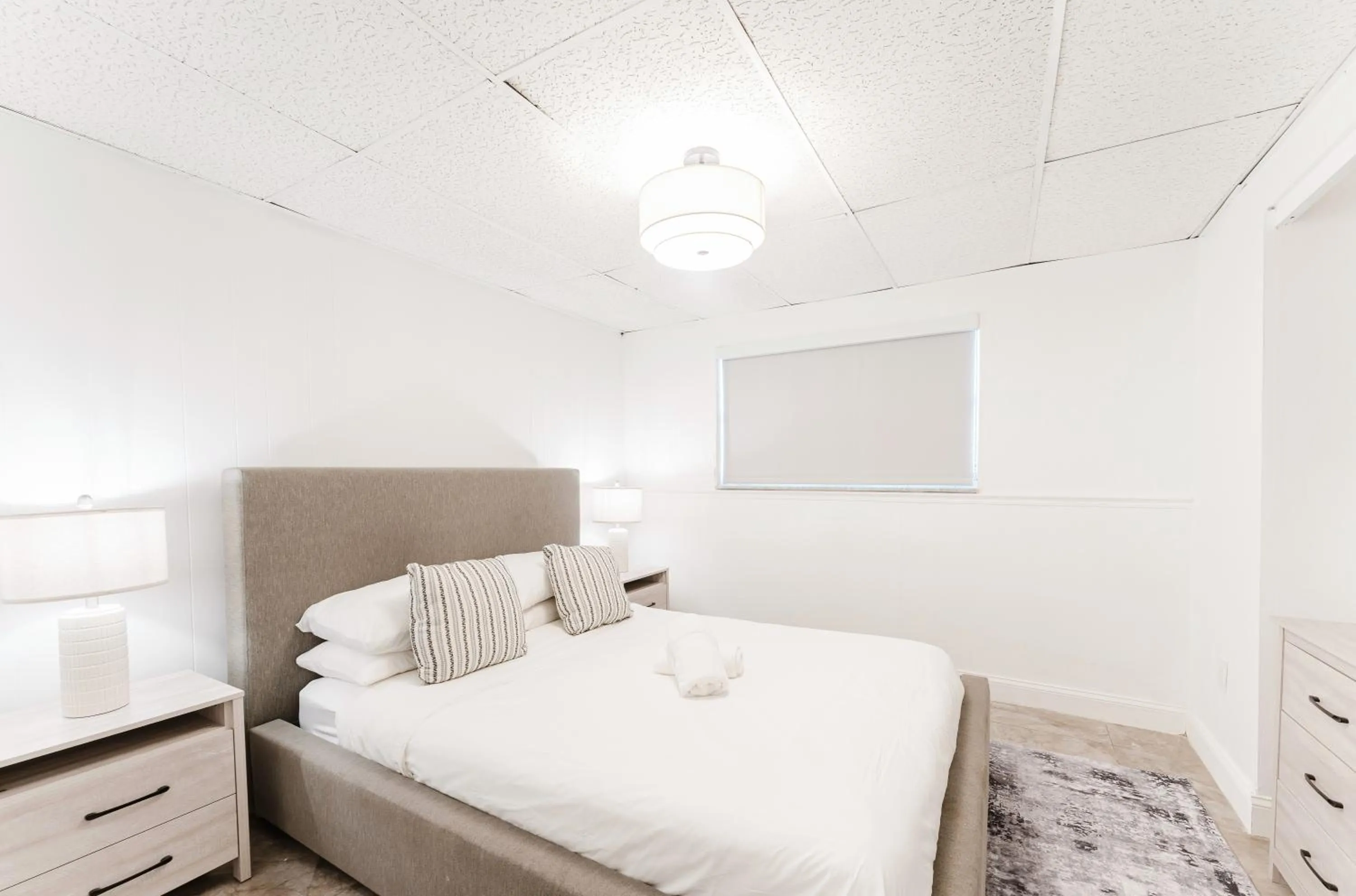 Bedroom, Bed in PRAIA Hotel Hollywood