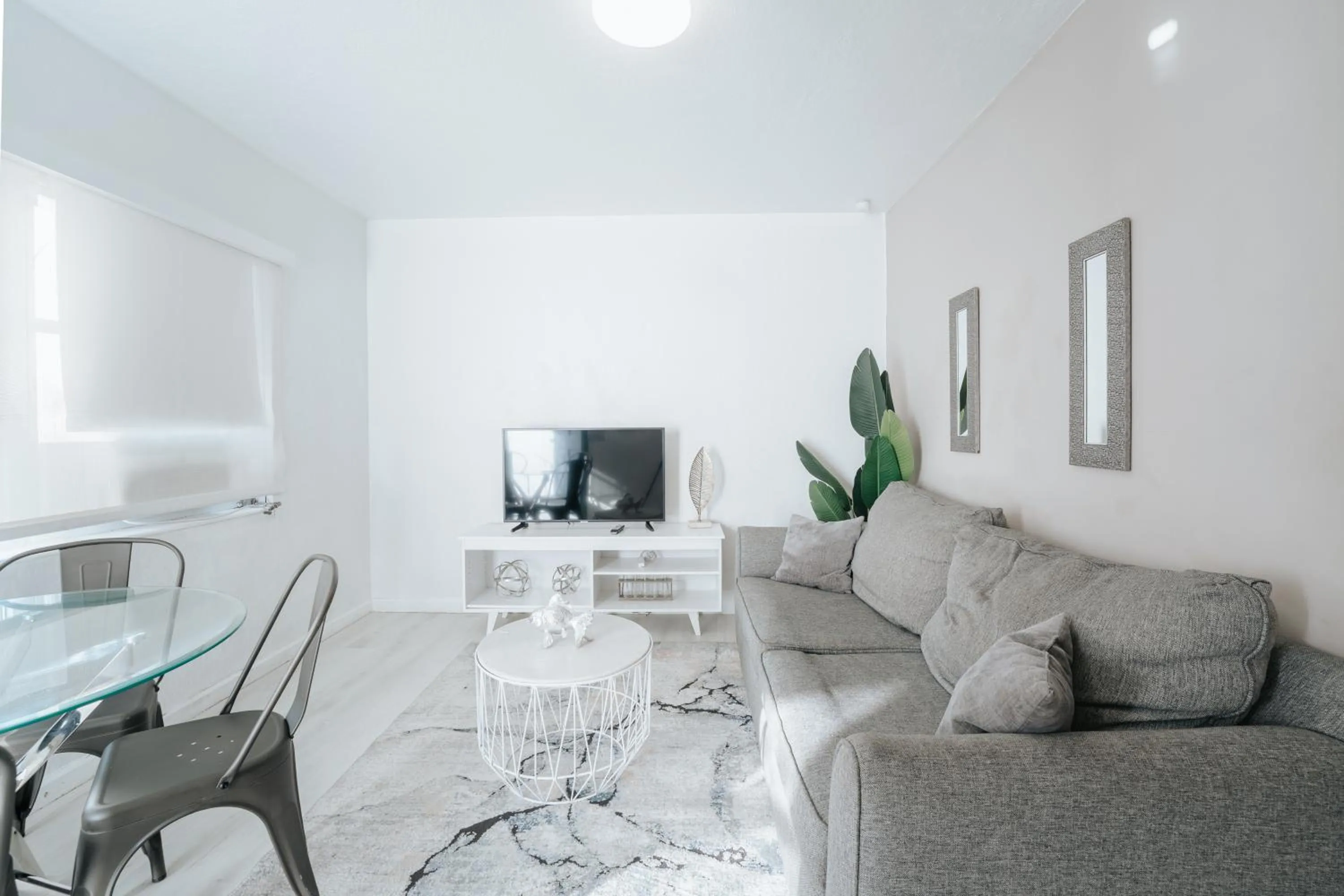 Living room in PRAIA Hotel Hollywood