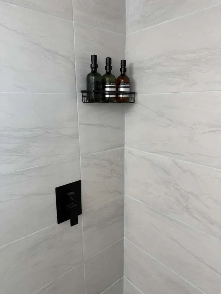 Bathroom in PRAIA Hotel Hollywood