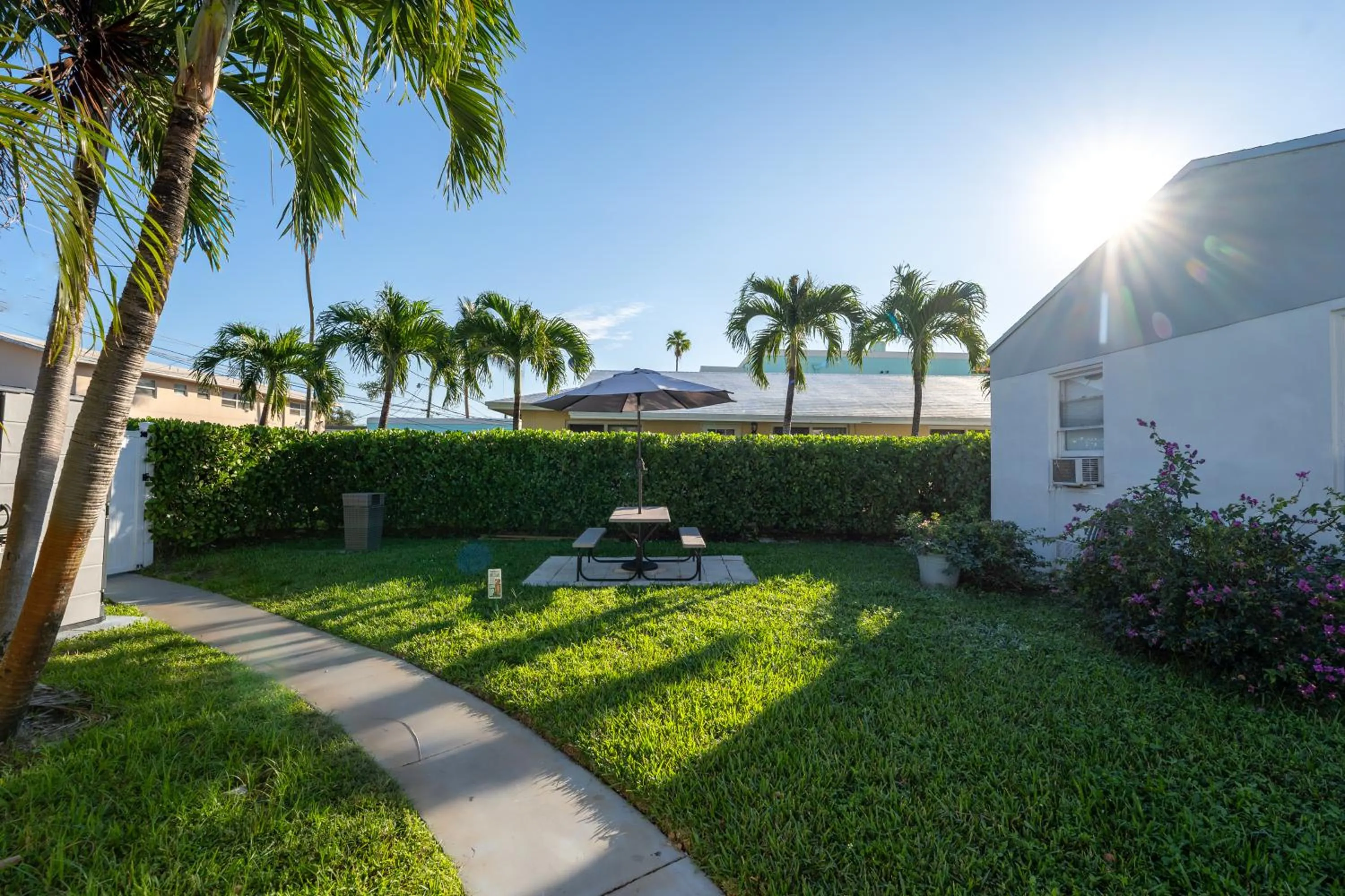 Garden in PRAIA Hotel Hollywood