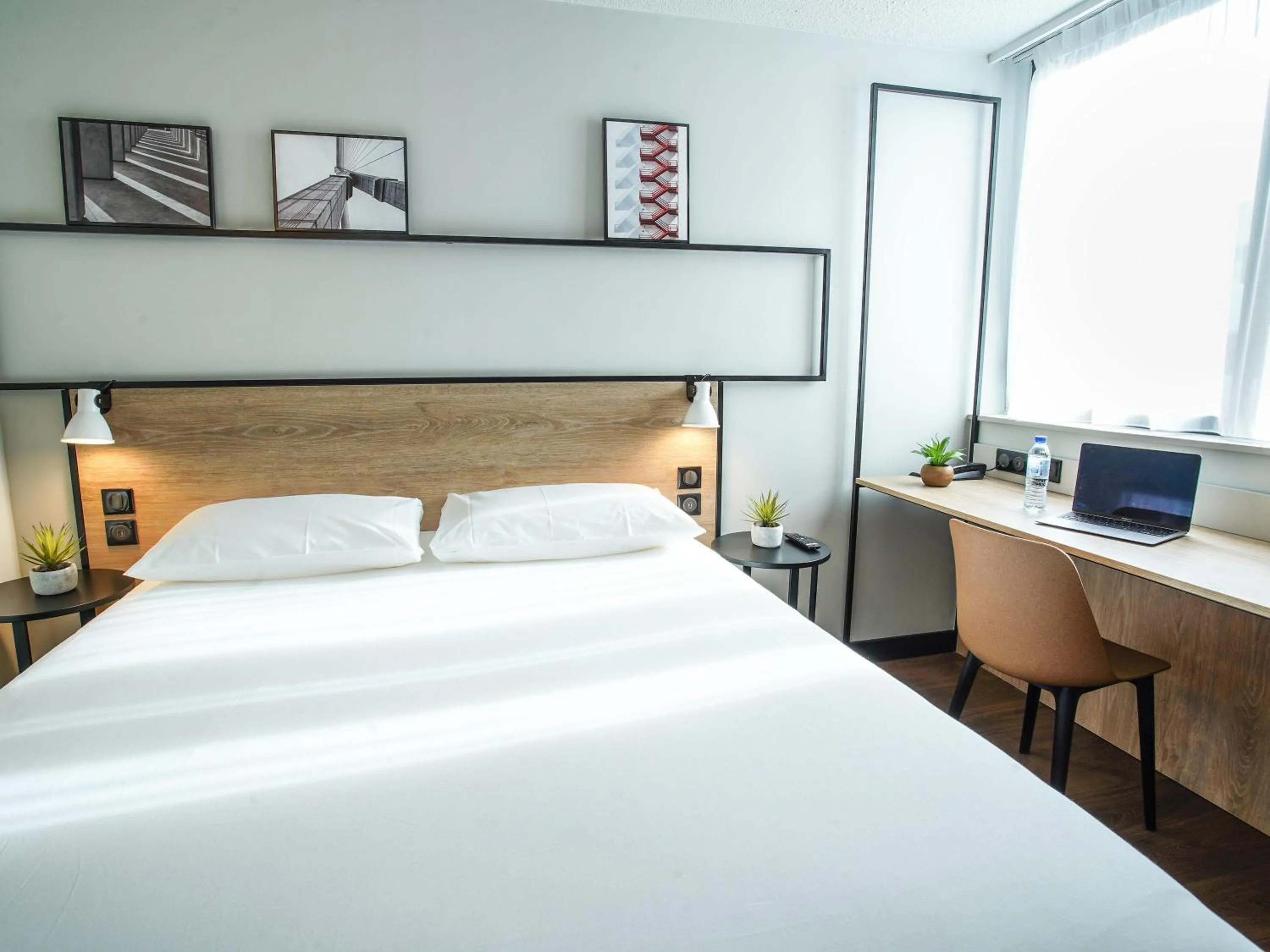 Bedroom, Bed in Ibis Tours Centre Giraudeau