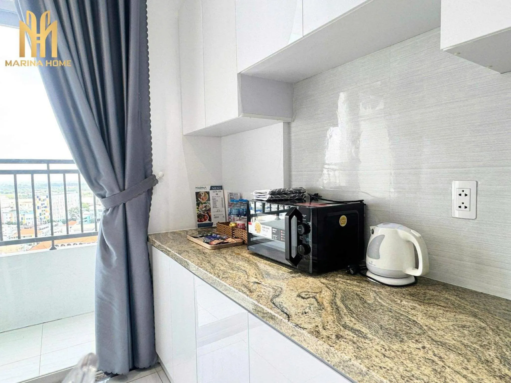 Kitchen or kitchenette in Căn hộ Khách sạn cao cấp Marina Long Xuyên