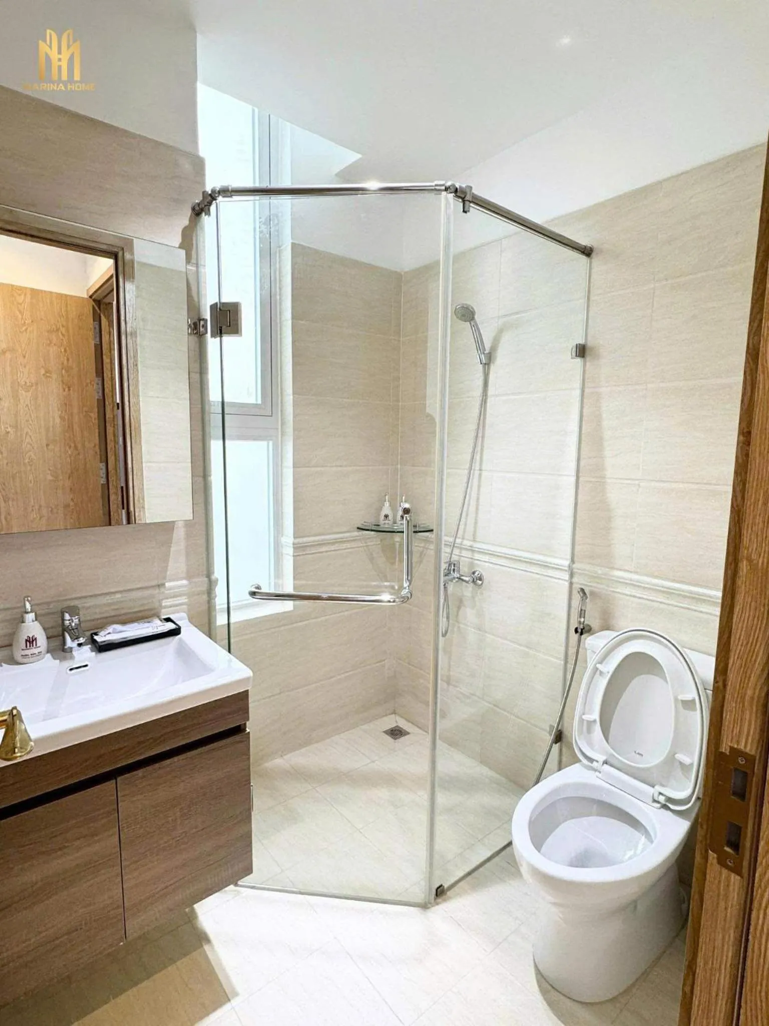 Toilet in Căn hộ Khách sạn cao cấp Marina Long Xuyên