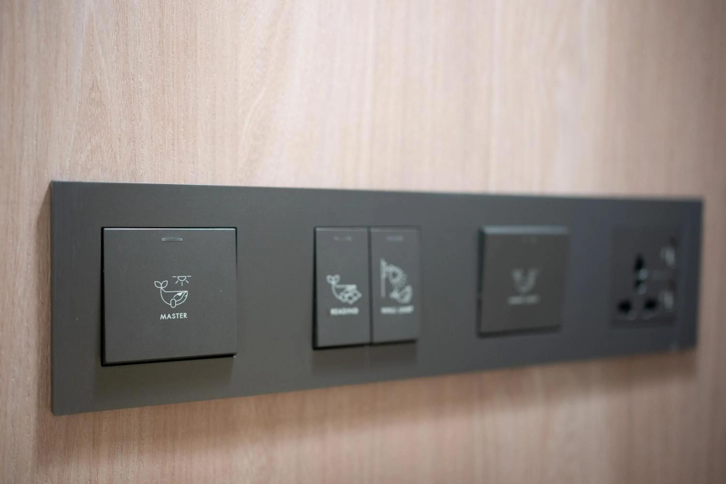 Panwaburi Beachfront Resort - SHA Extra Plus