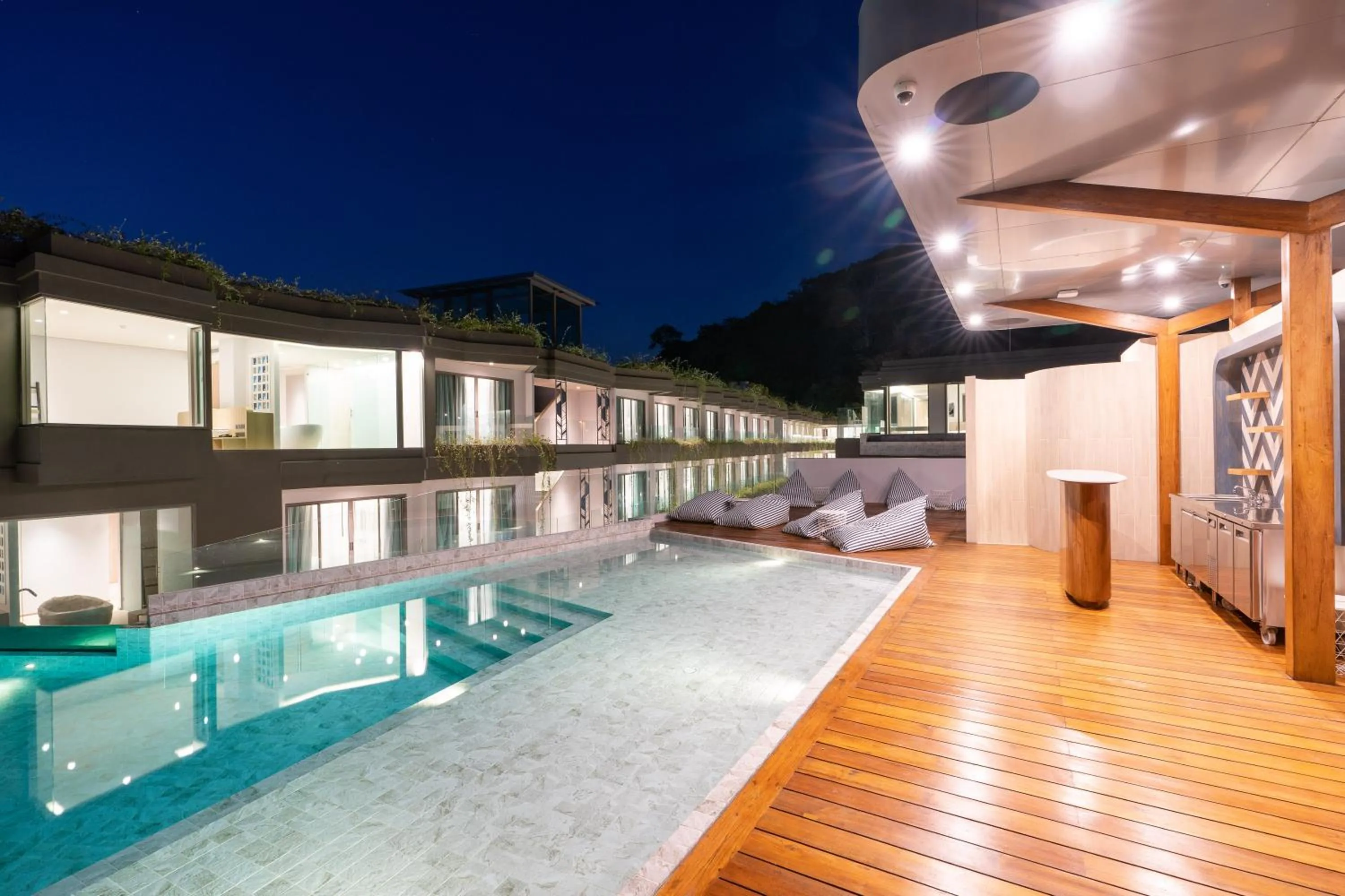 Property building in Panwaburi Beachfront Resort - SHA Extra Plus