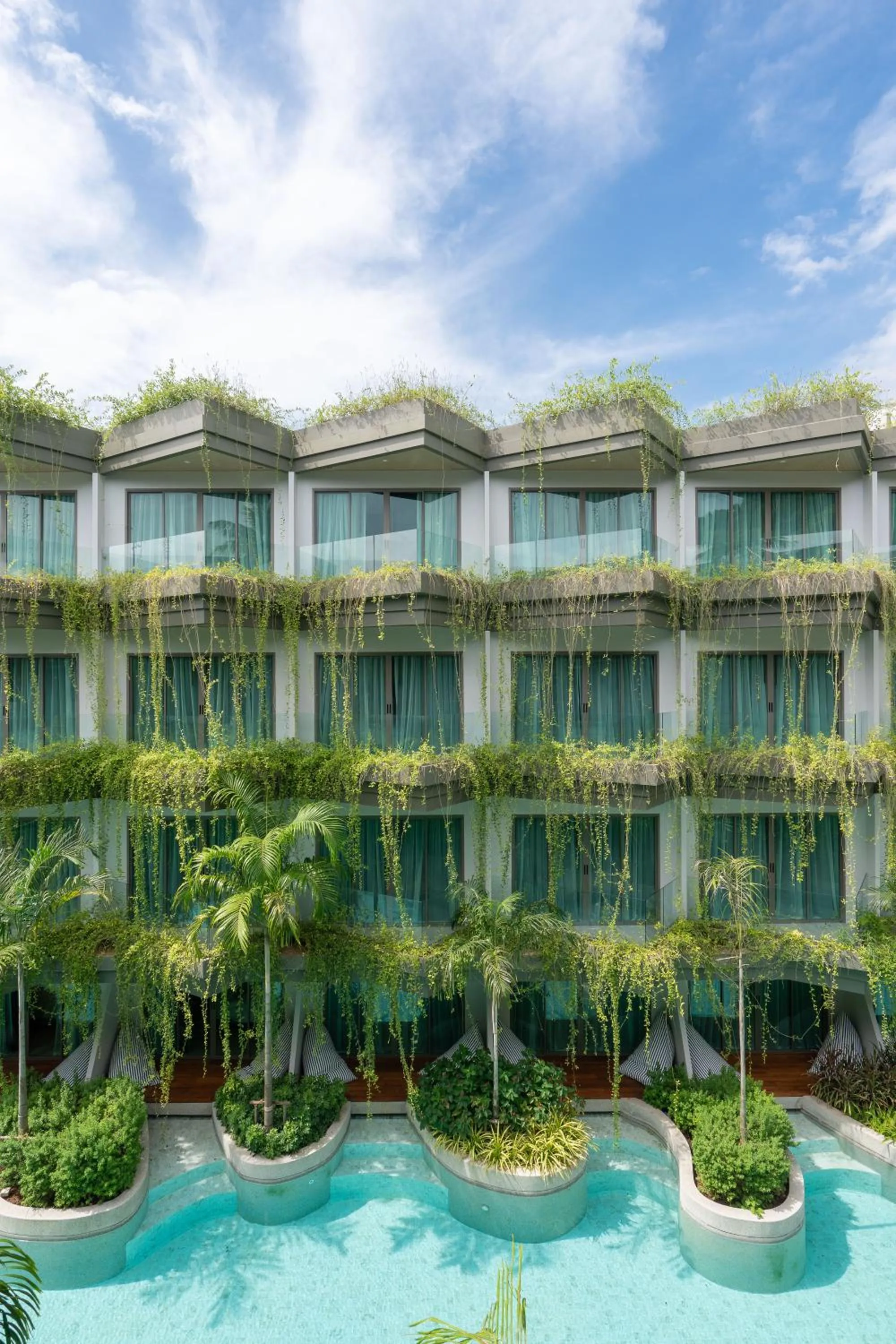 Panwaburi Beachfront Resort - SHA Extra Plus