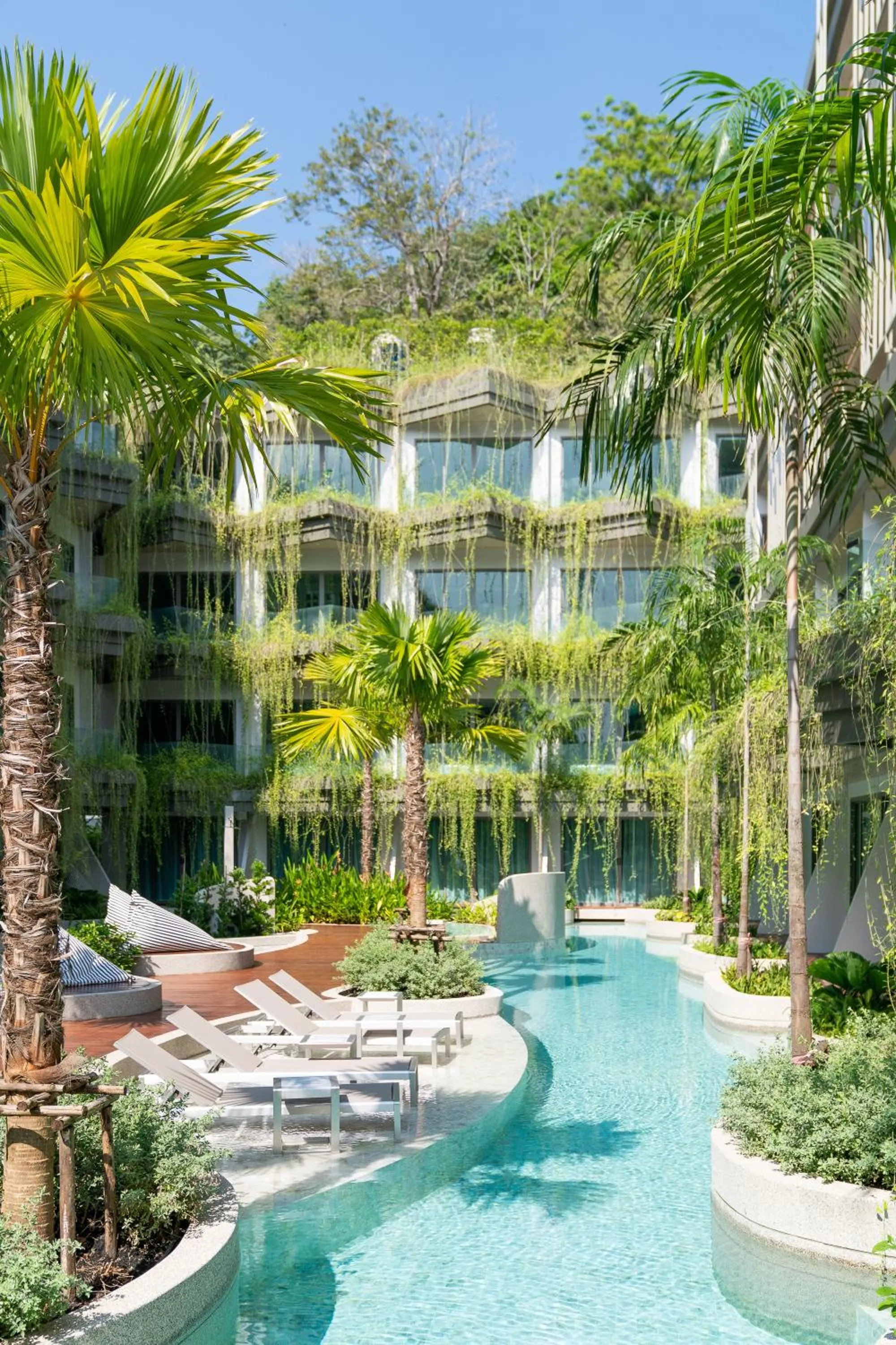 Property building in Panwaburi Beachfront Resort - SHA Extra Plus