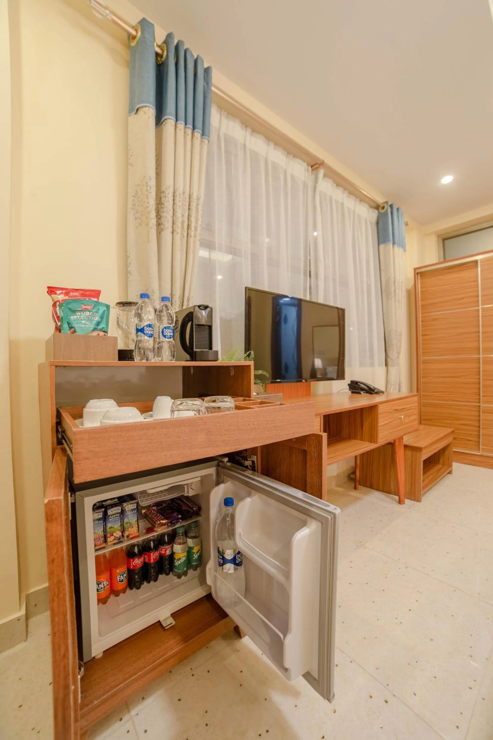 oven in Amber Beach Hotel