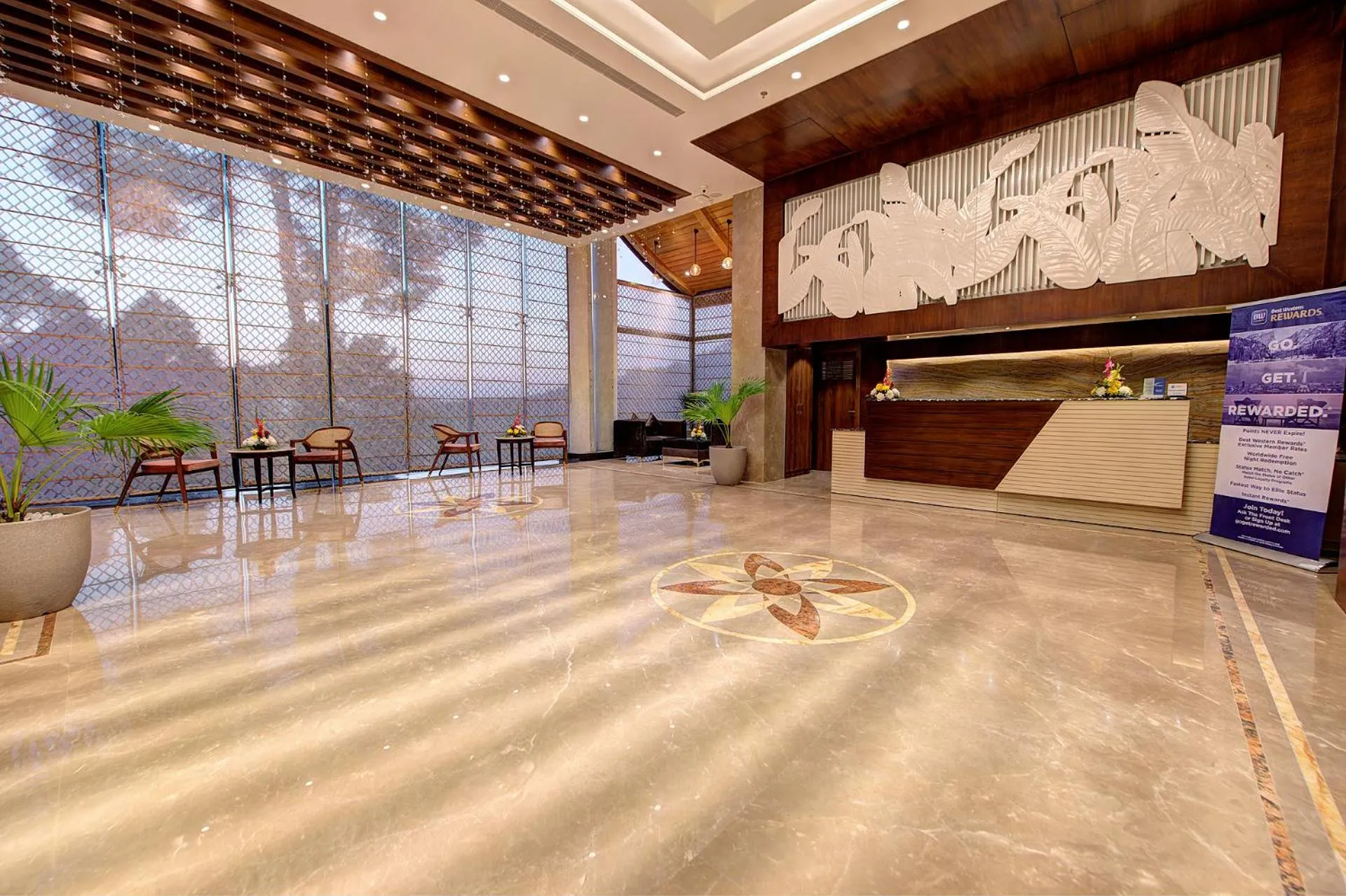 Lobby or reception in Best Western Plus Revanta Mcleod Ganj