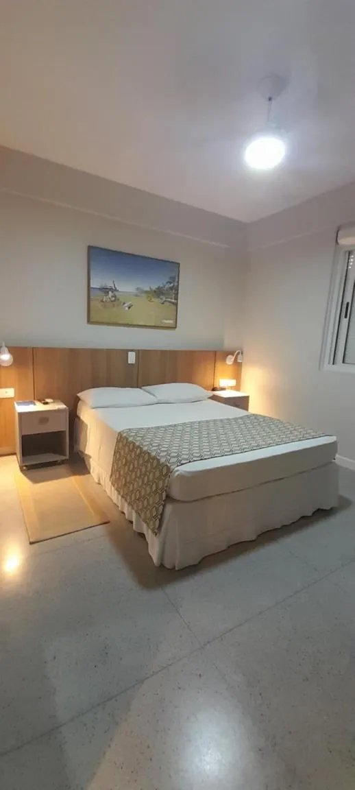 Bed in Hotel Bandeirantes da Barra