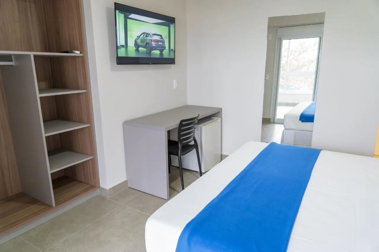 Photo of the whole room, Bed in Hotel Bandeirantes da Barra