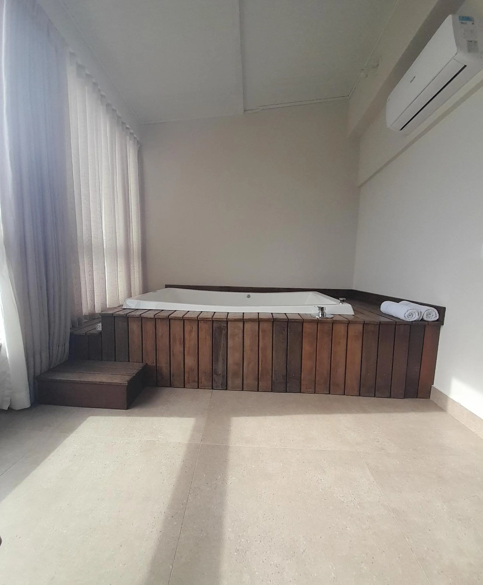 Hotel Bandeirantes da Barra