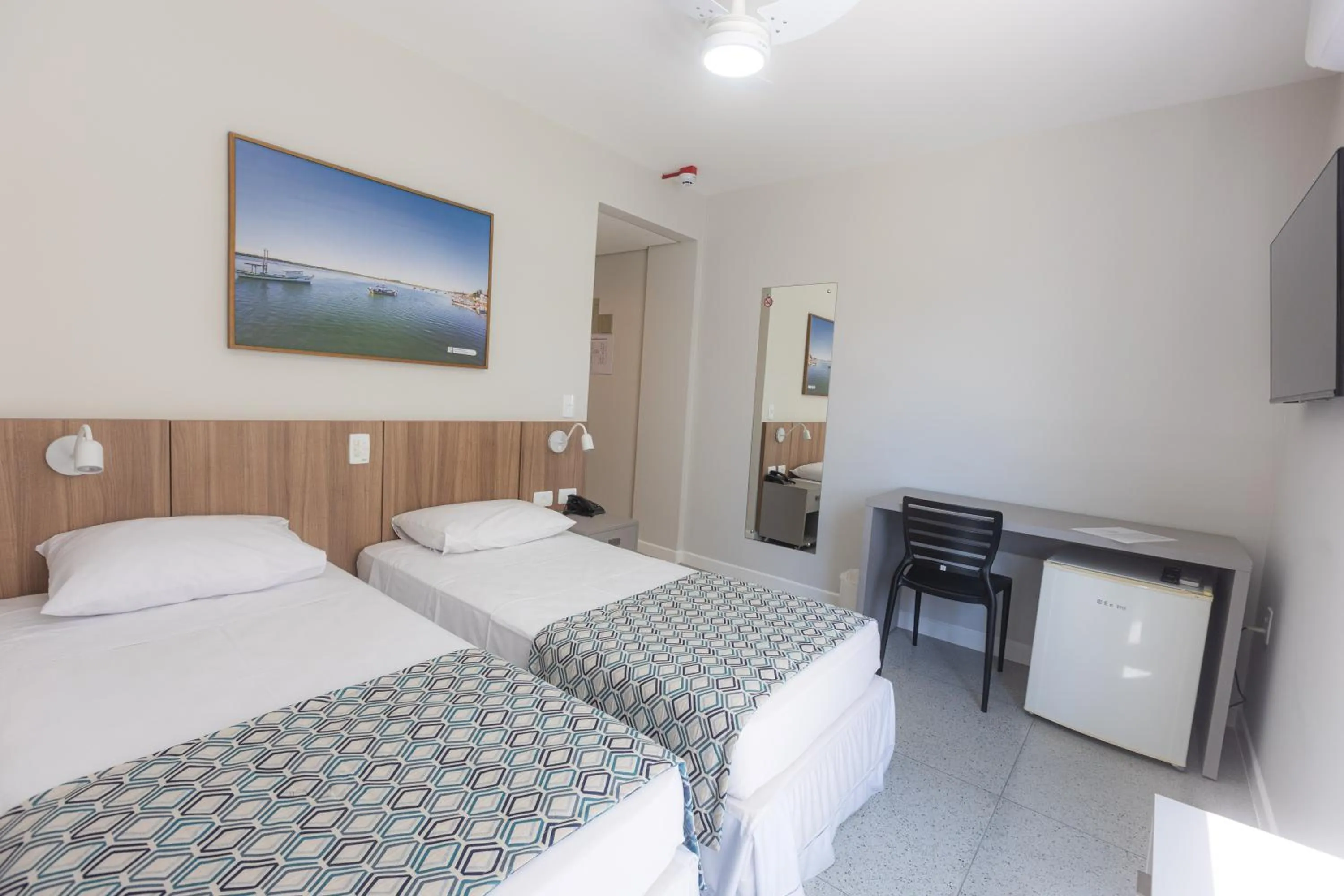 Bed in Hotel Bandeirantes da Barra