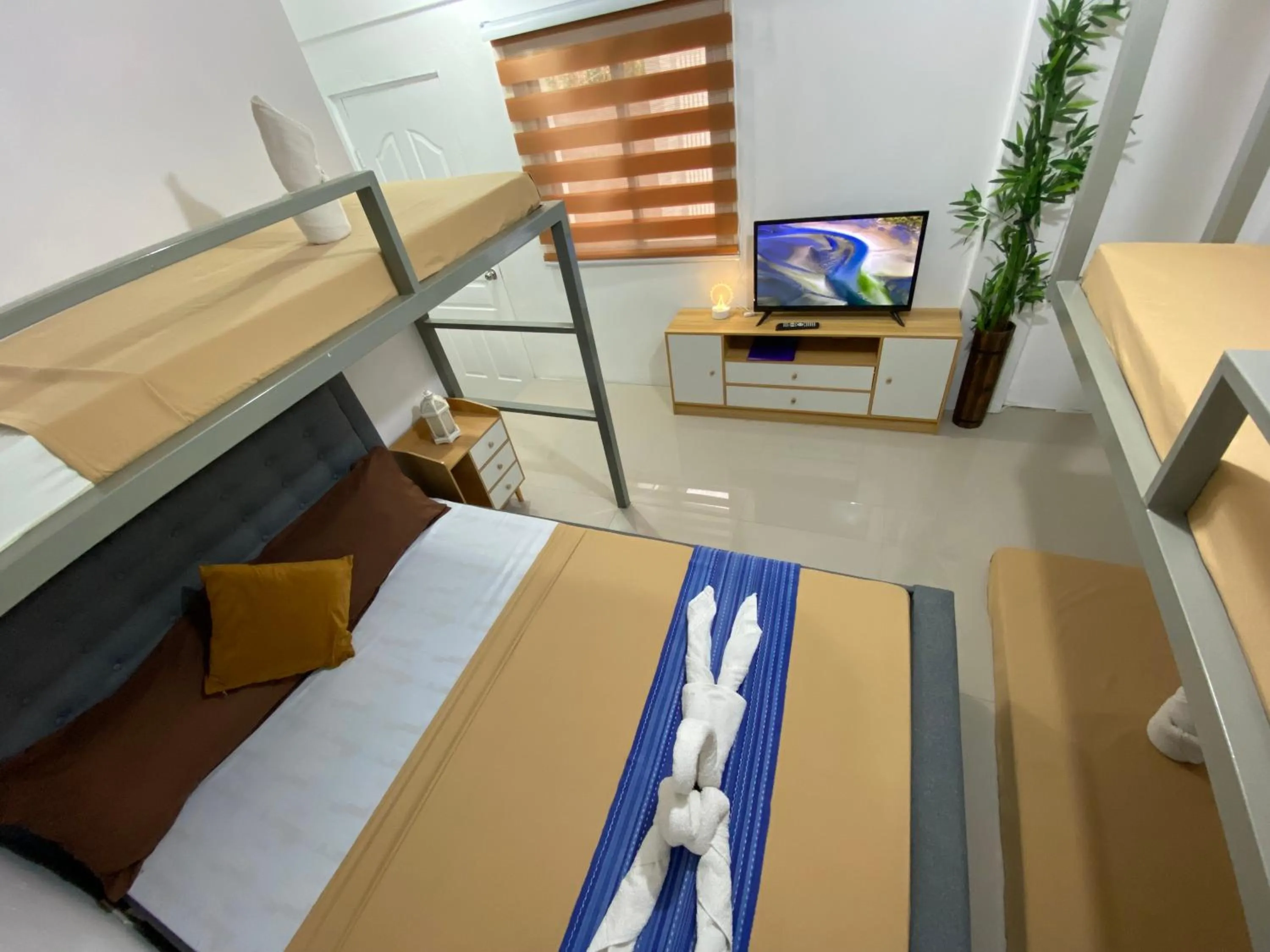 Bed in Prim Travellers Inn