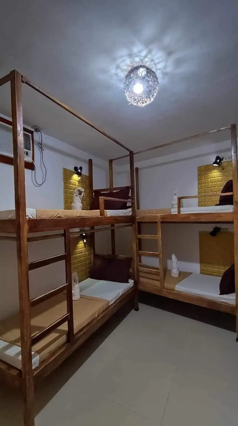 Family Room with Private Bathroom in Prim Travellers Inn Family Room with Private Bathroom in Prim Travellers Inn