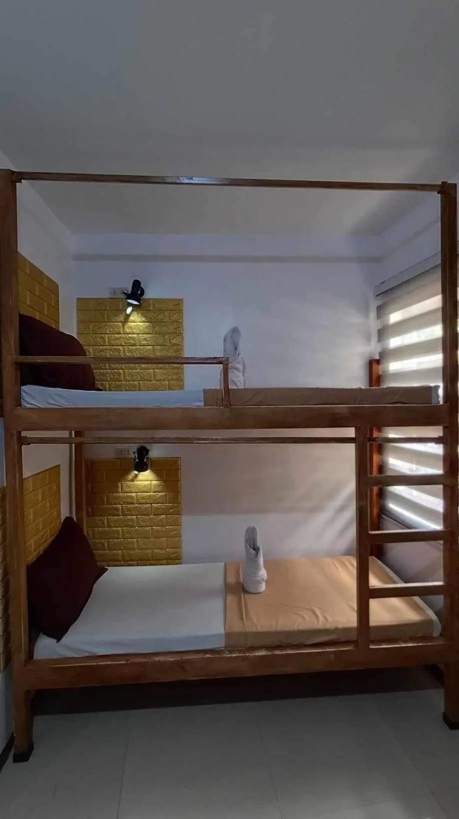 Bed in Prim Travellers Inn