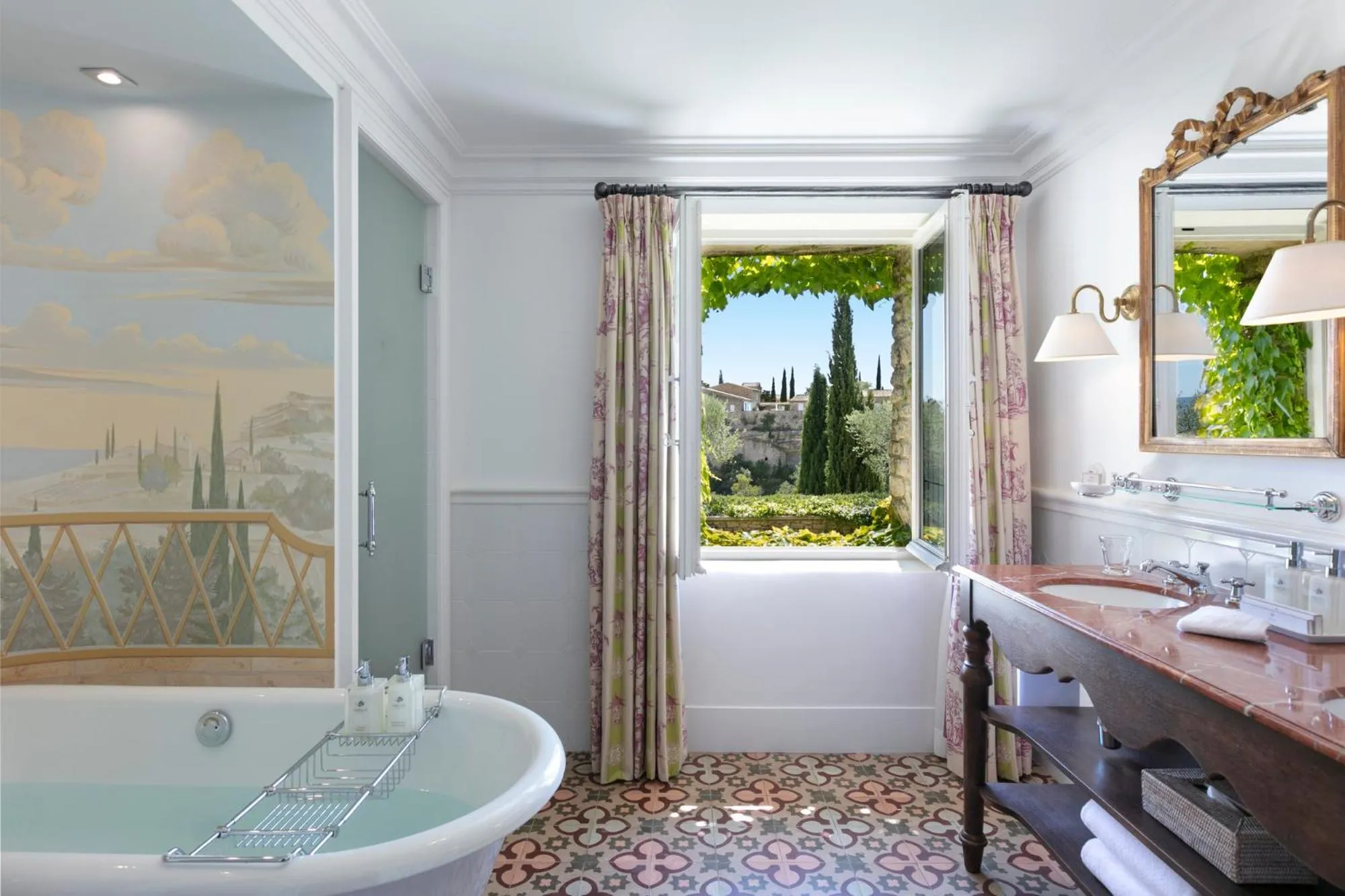 Airelles Gordes, La Bastide