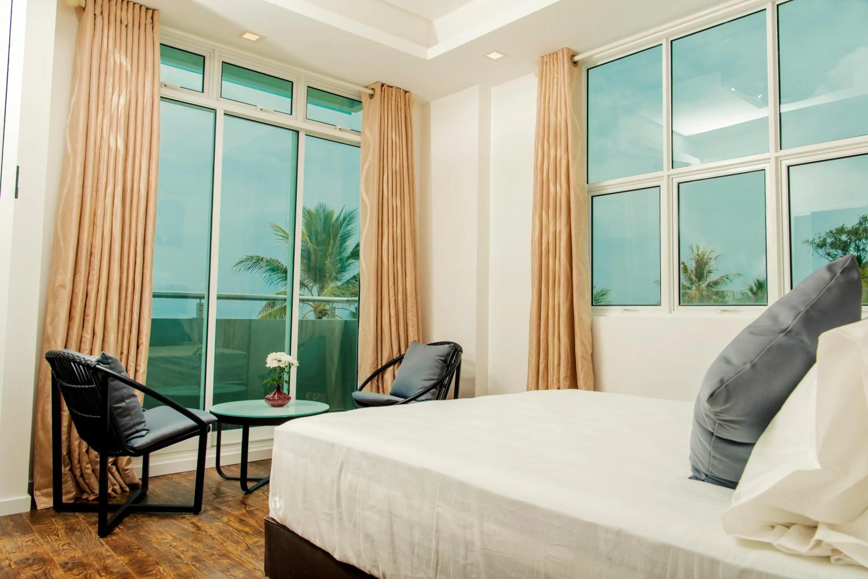View (from property/room), Bed in Acacia Beach Hotel