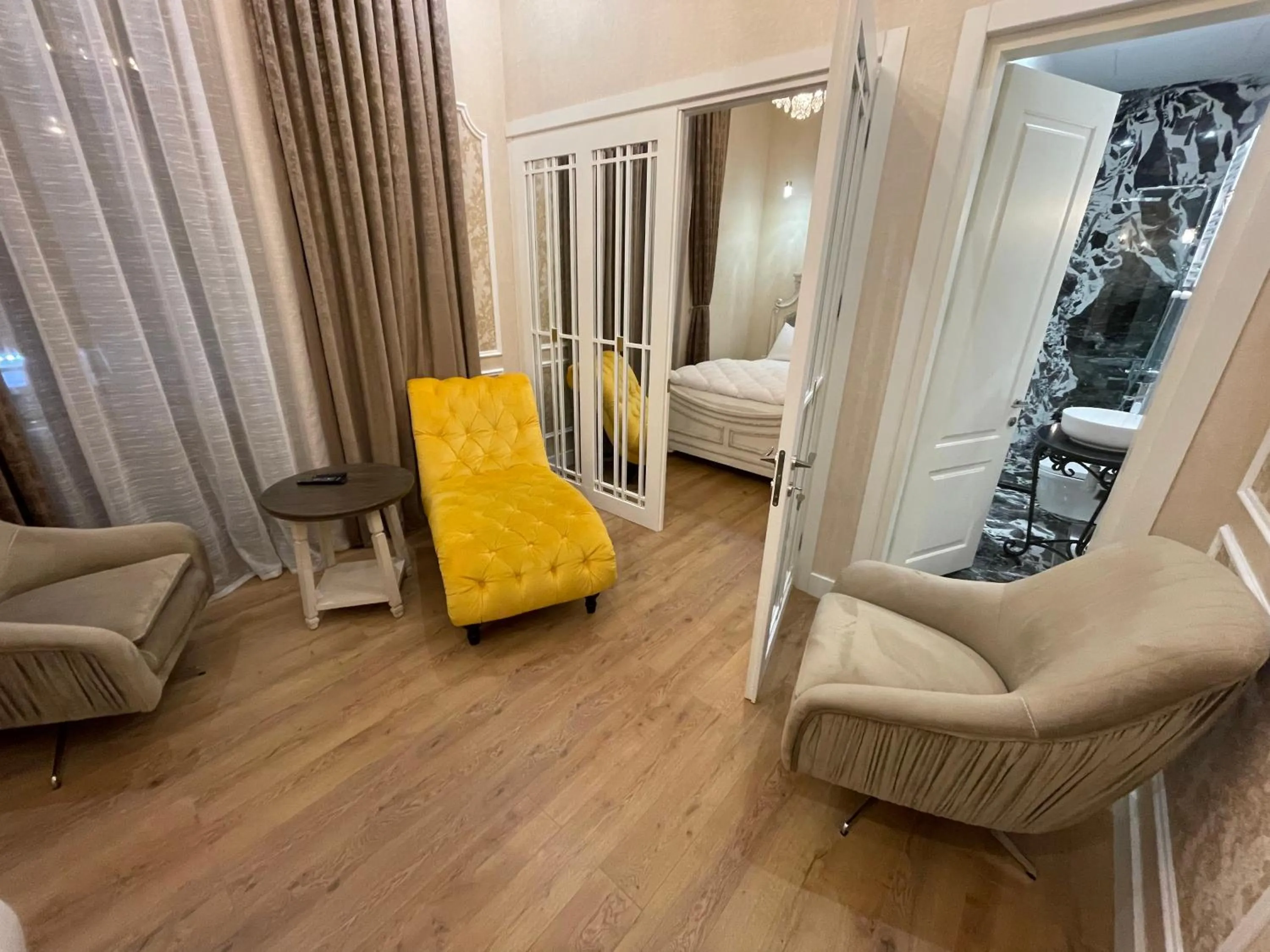 Living room, Bed in Rikhe palace boutique hotel