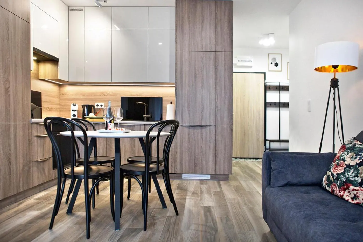 Kitchen or kitchenette in Goclaw P&O Serviced Apartments