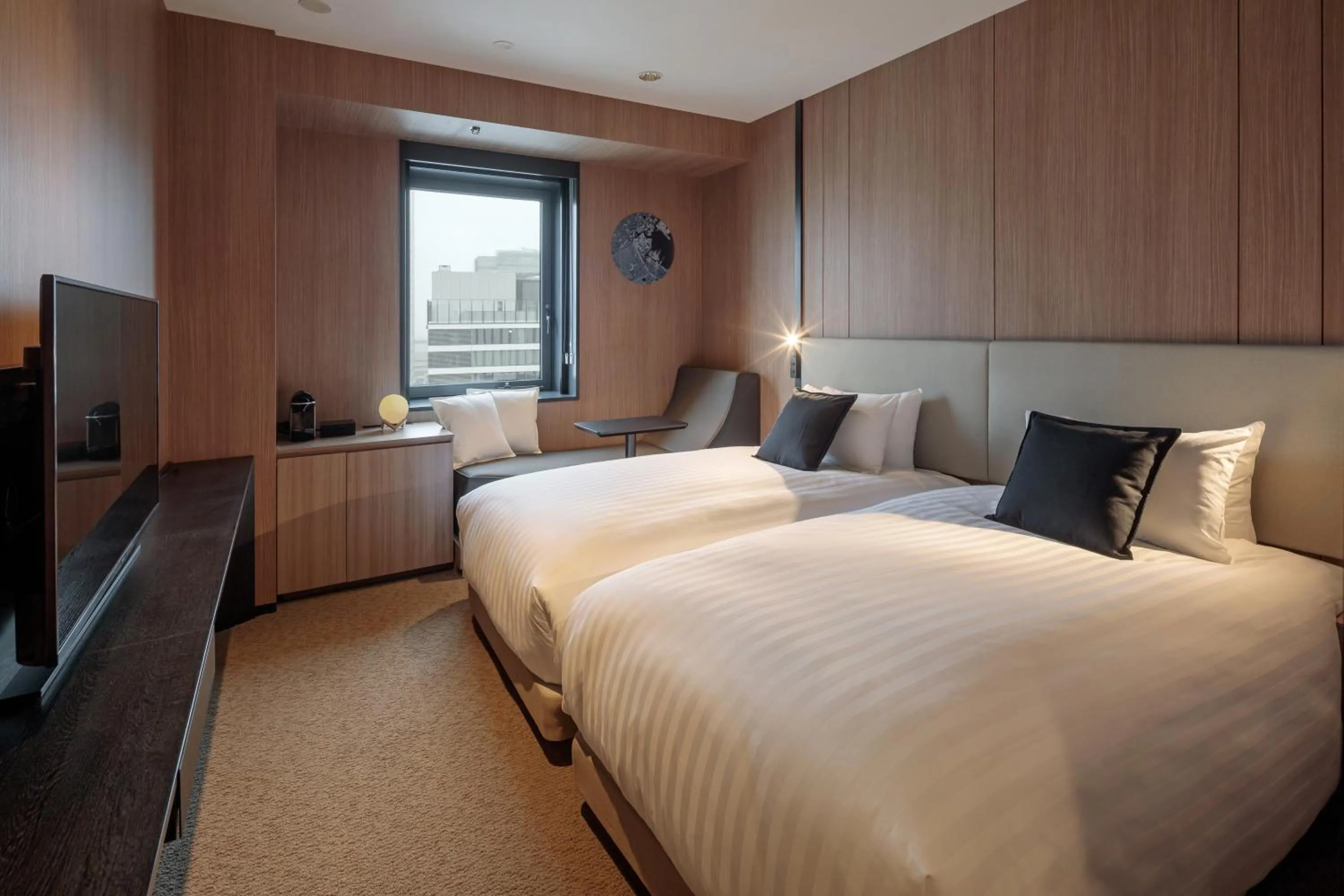 Bed in Yokohama Tokyu REI Hotel