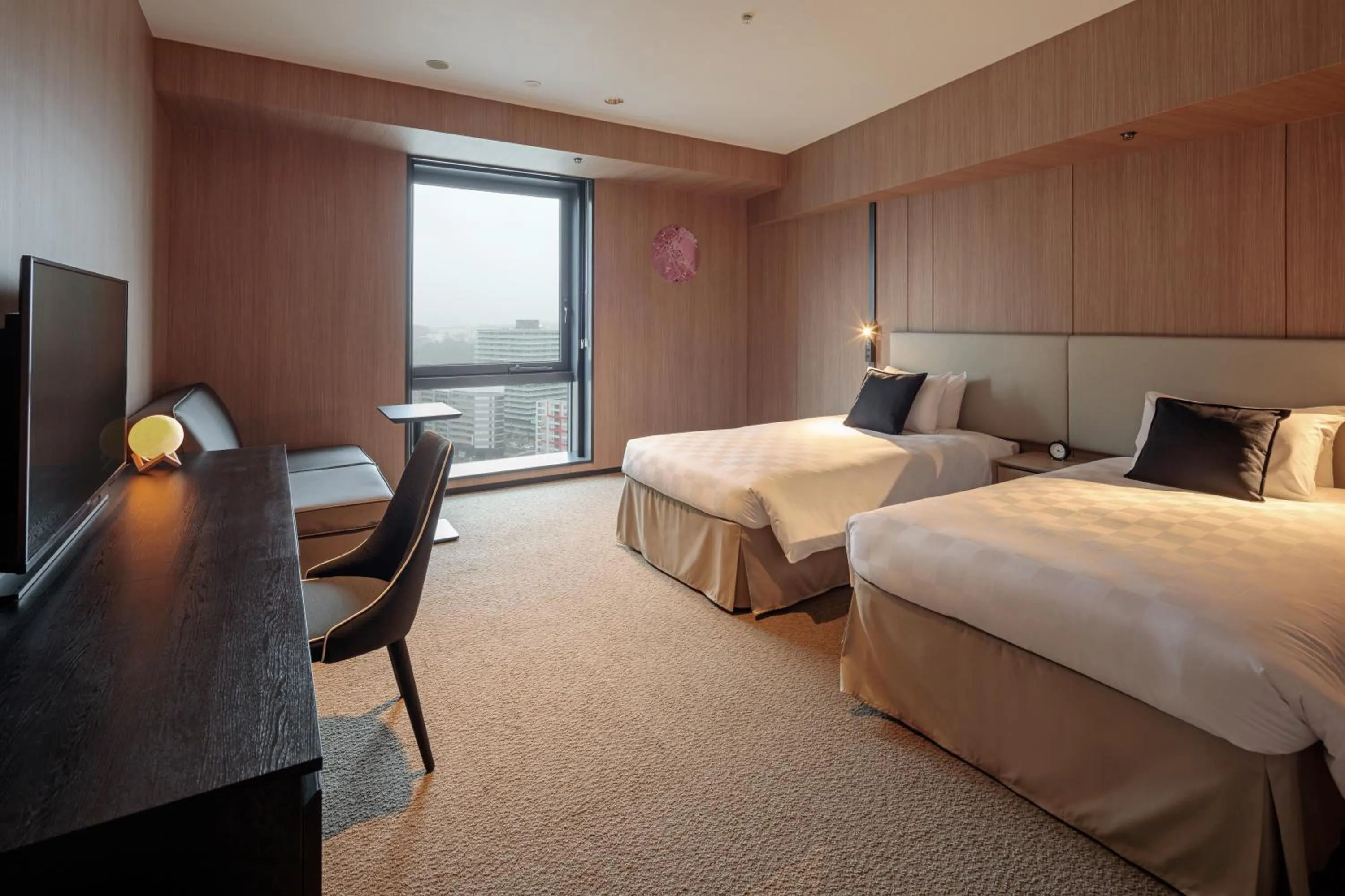 Bed in Yokohama Tokyu REI Hotel