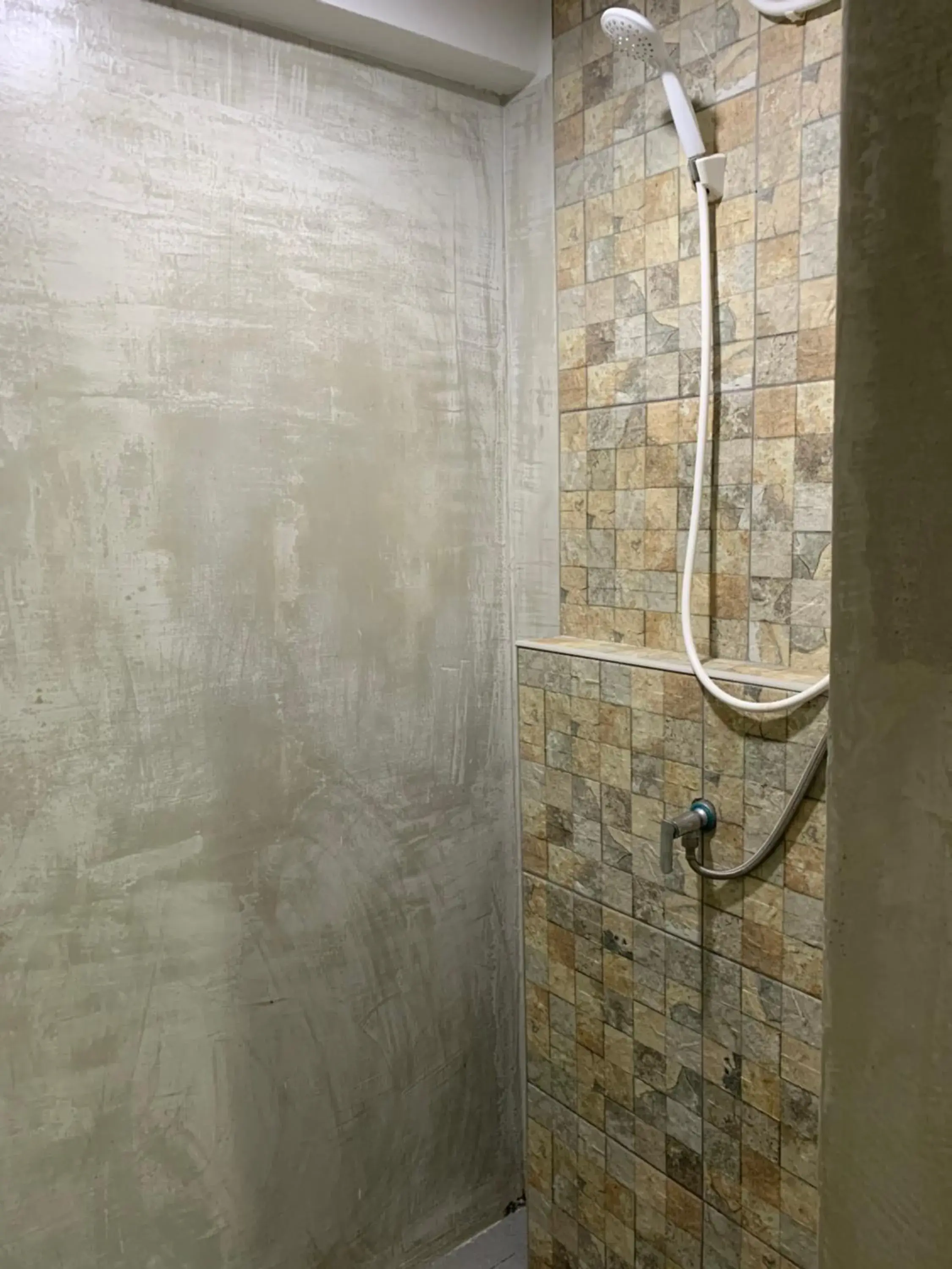 Economy Twin Room - single occupancy in CHADA HOUSE Economy Twin Room - single occupancy in CHADA HOUSE