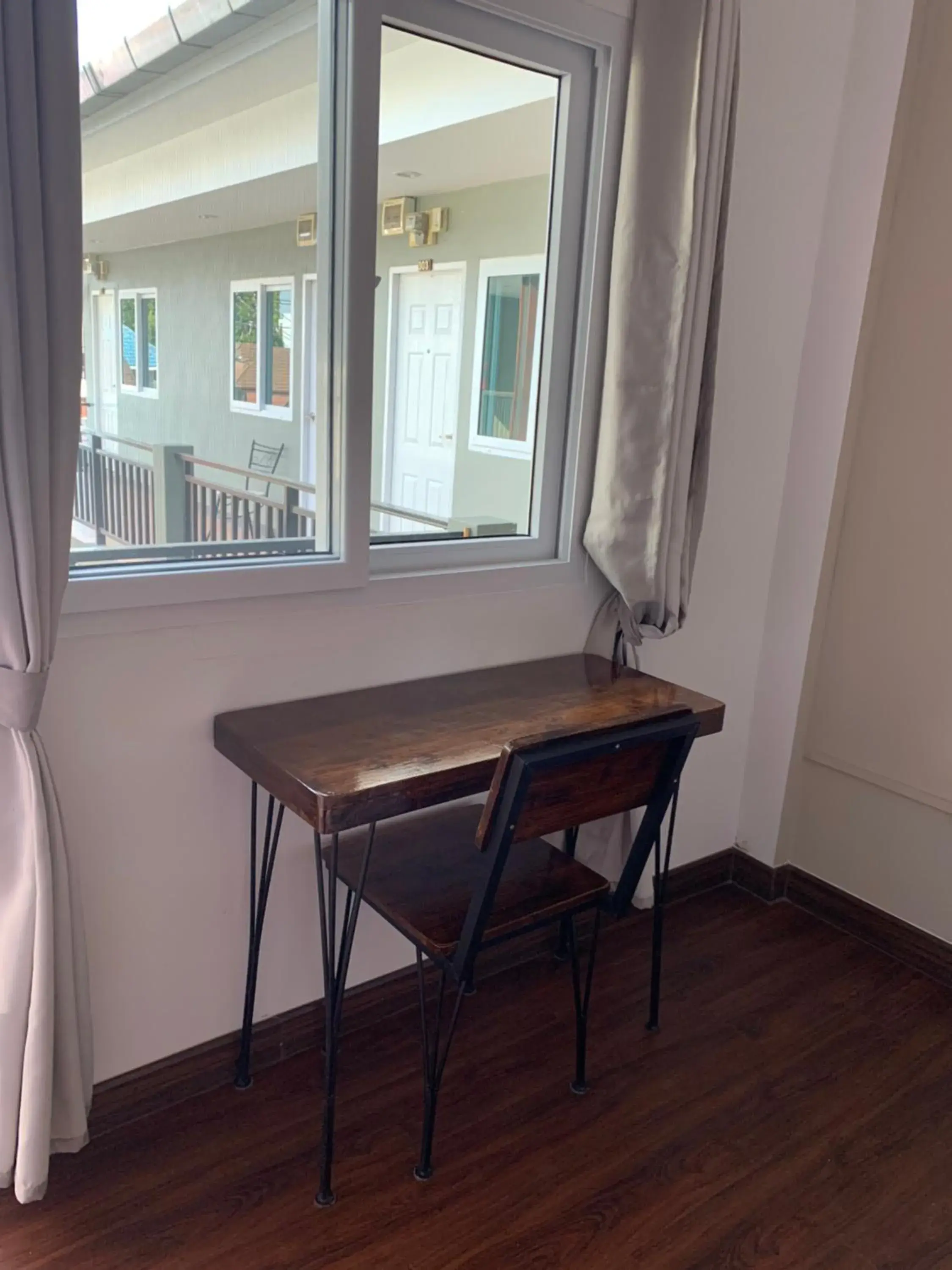 Economy Twin Room - single occupancy in CHADA HOUSE Economy Twin Room - single occupancy in CHADA HOUSE