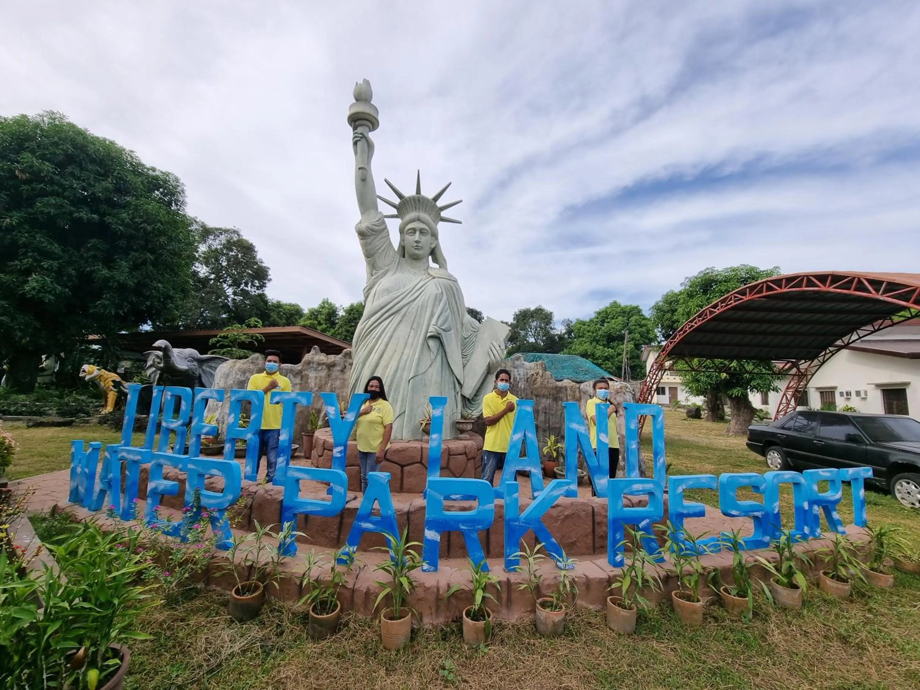 Property logo or sign in Libertyland Waterpark Resort