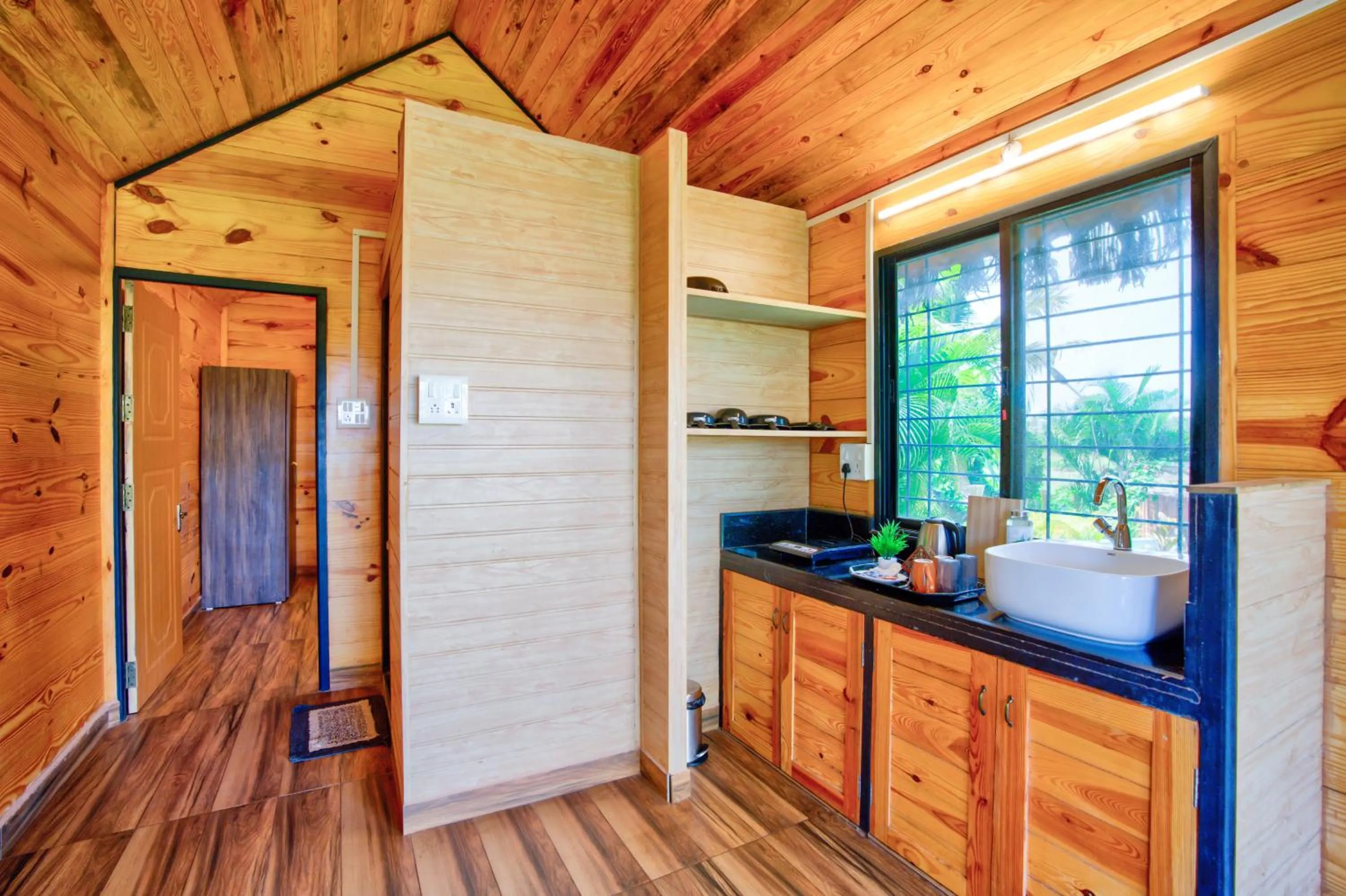 Kitchen or kitchenette in The Lazy Cabanas