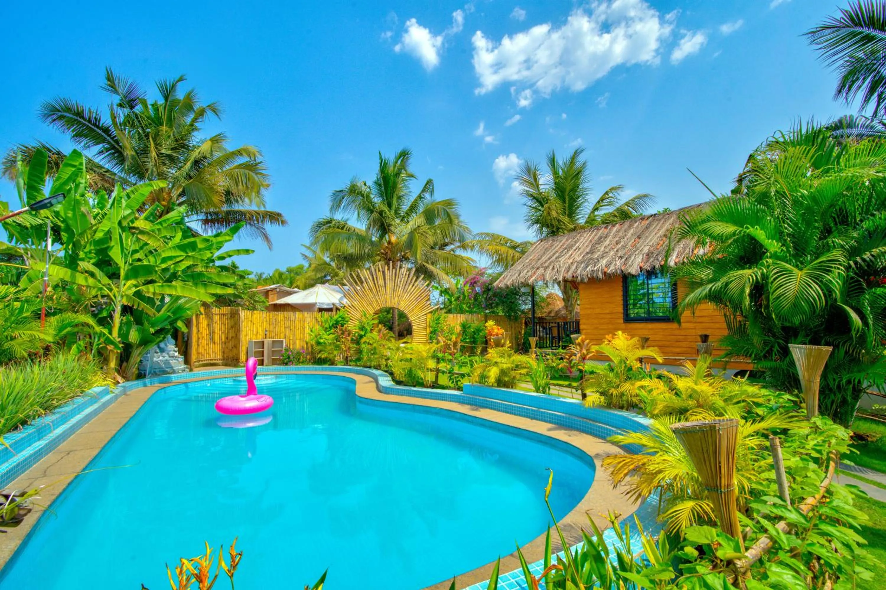 Spring in The Lazy Cabanas