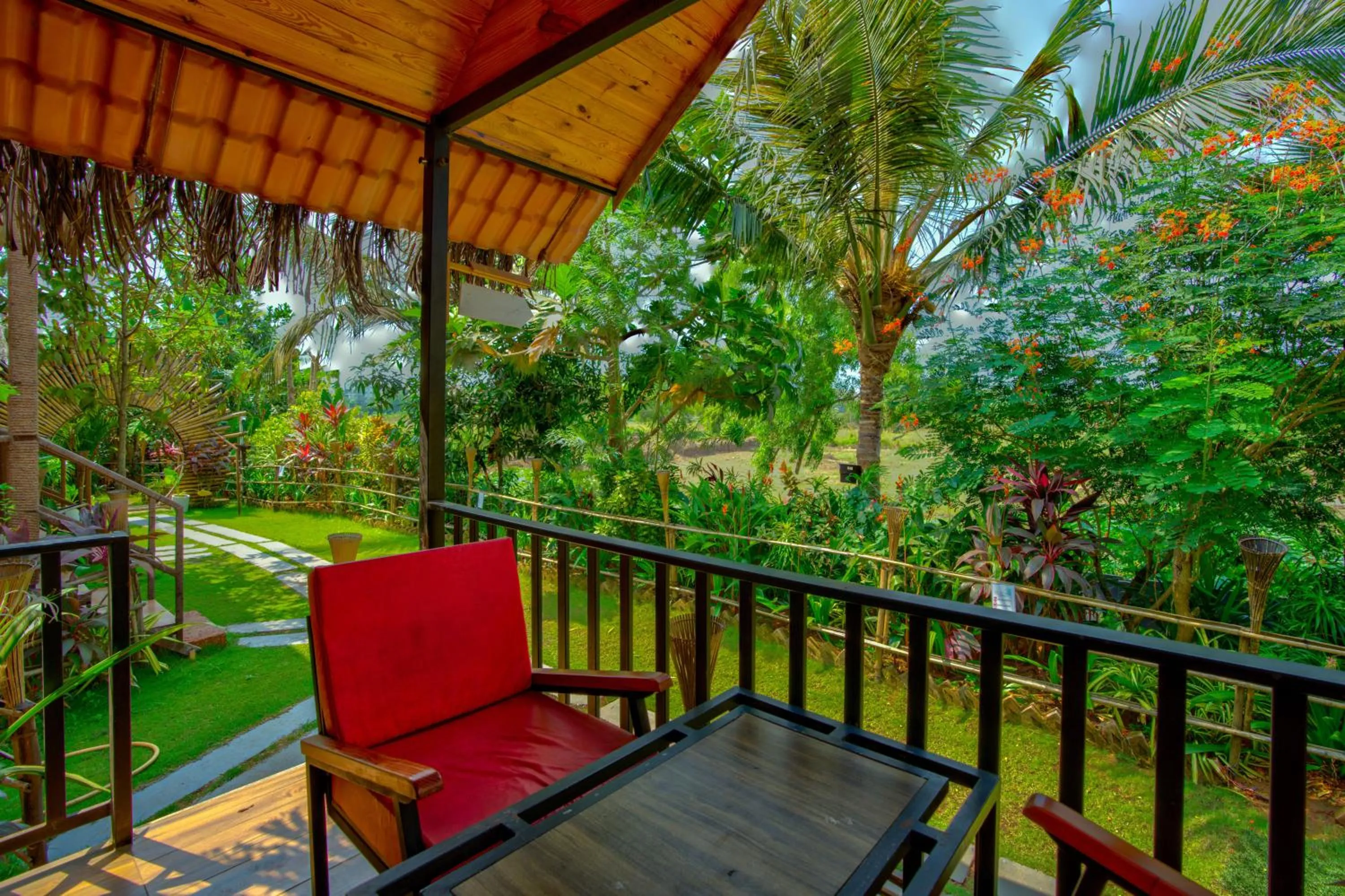 Day in The Lazy Cabanas