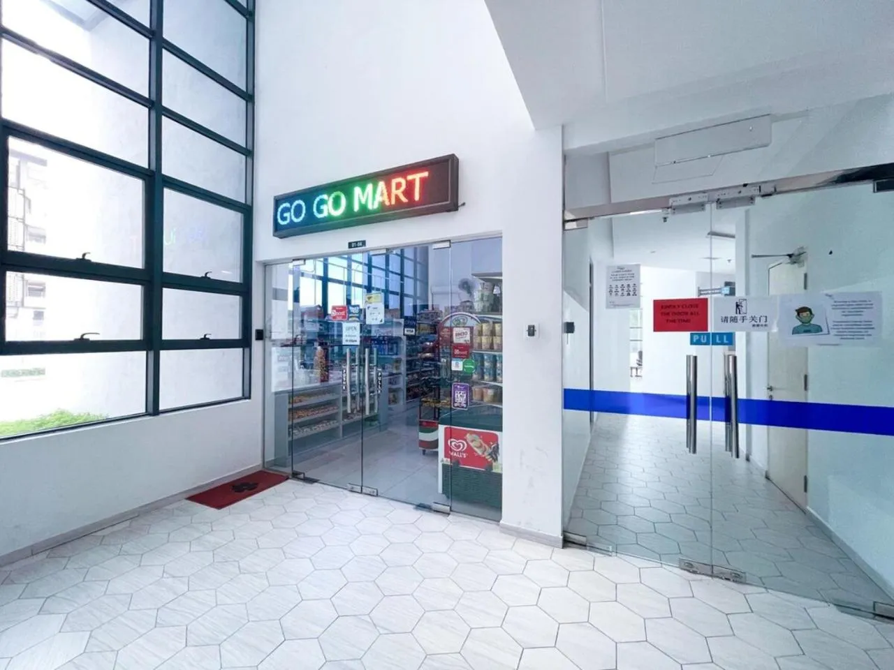 Supermarket/grocery shop in Atlantis Residences Melaka