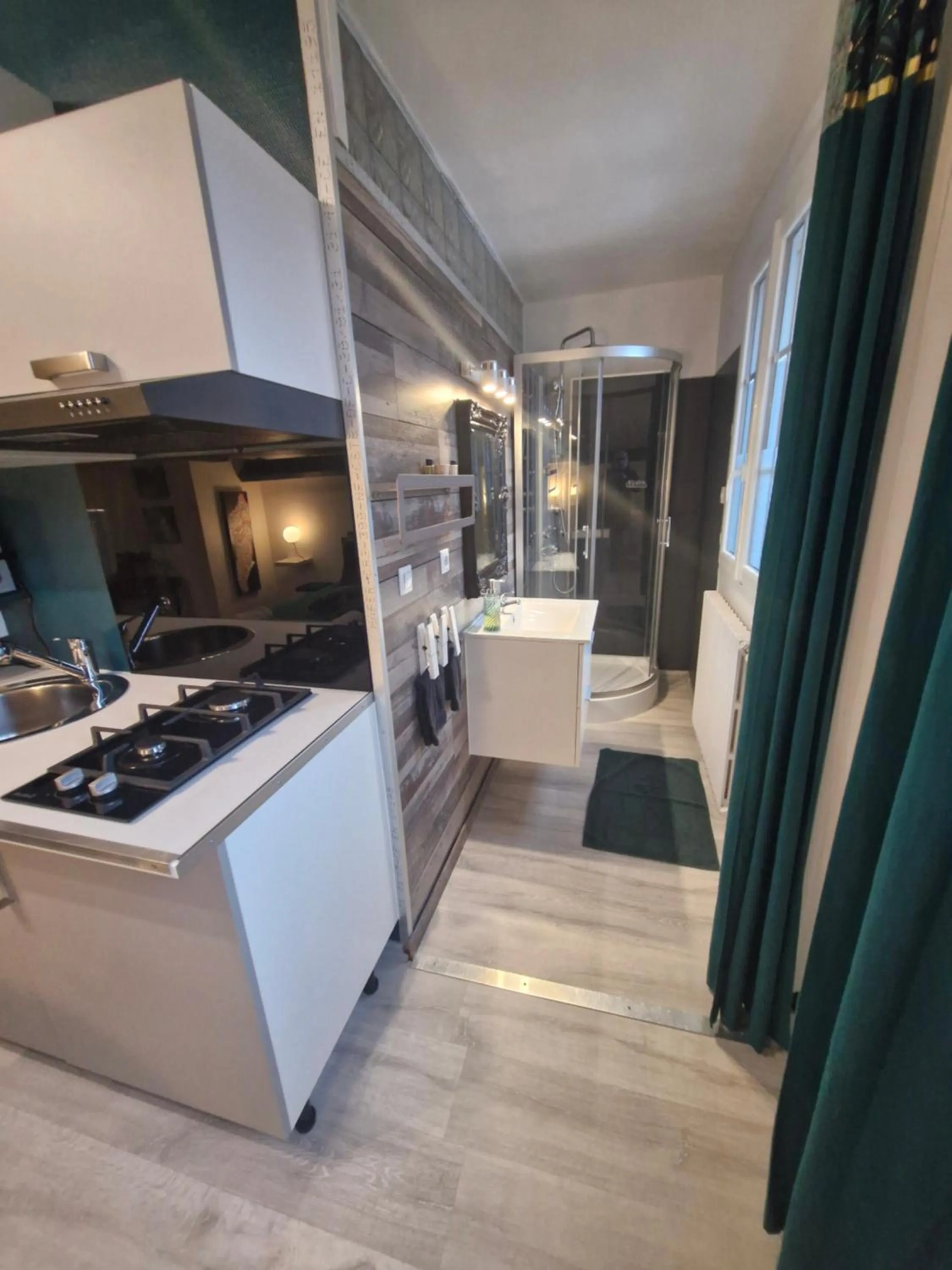 Studio et chambres d'hôtes les nuits de Gesnes