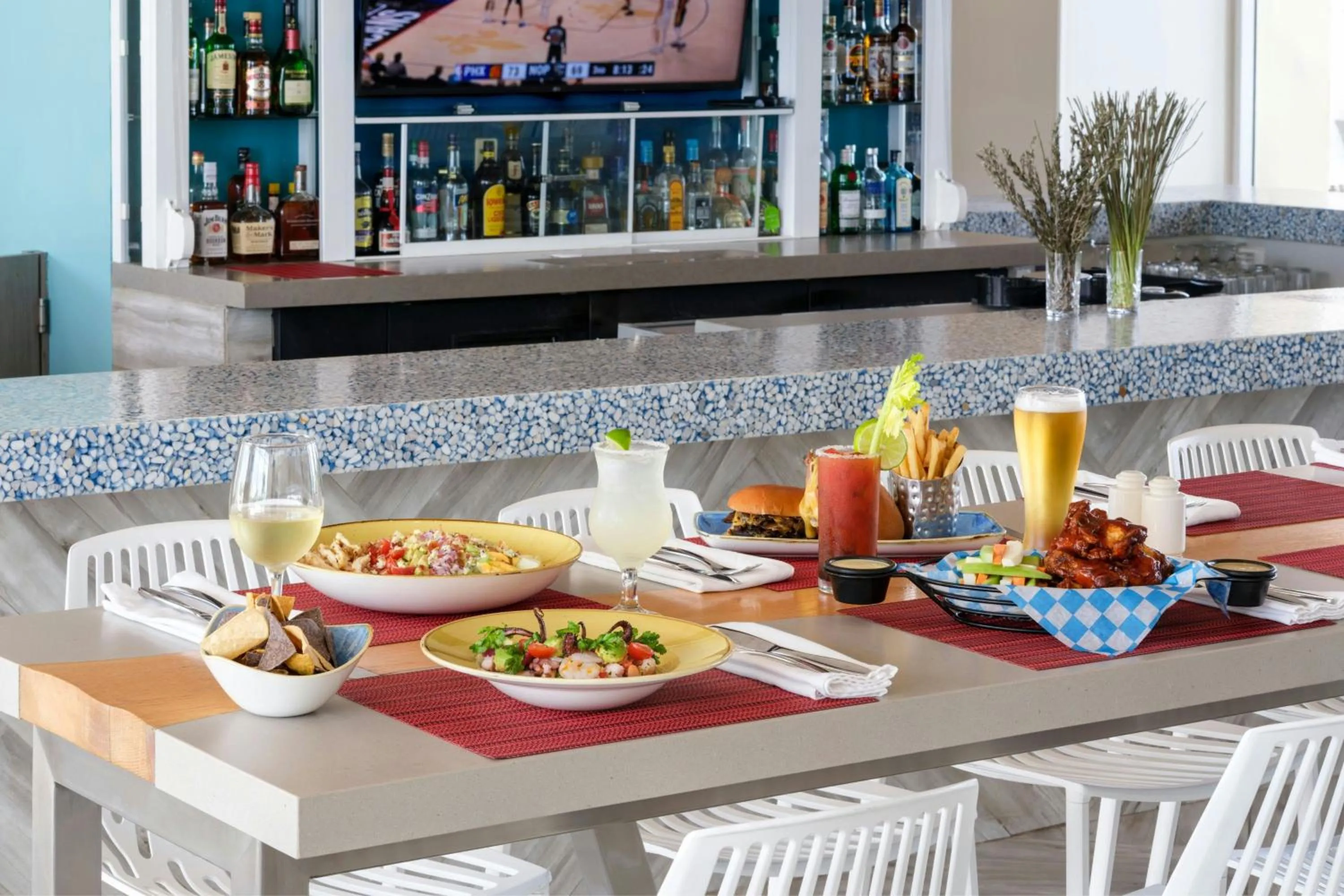 Lounge or bar in The Westin Resort & Spa Cancun