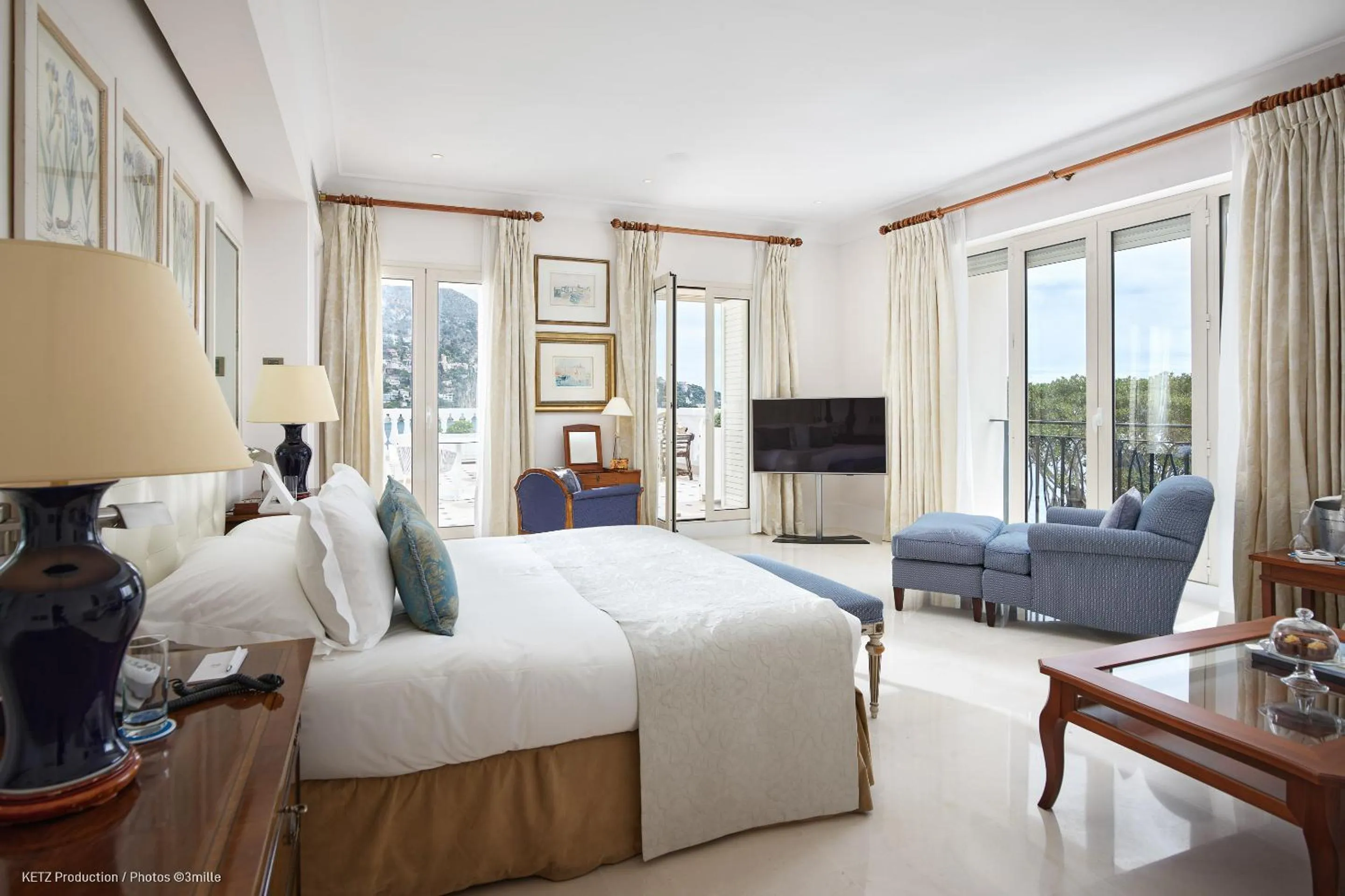 Bed in Hotel Cap Estel