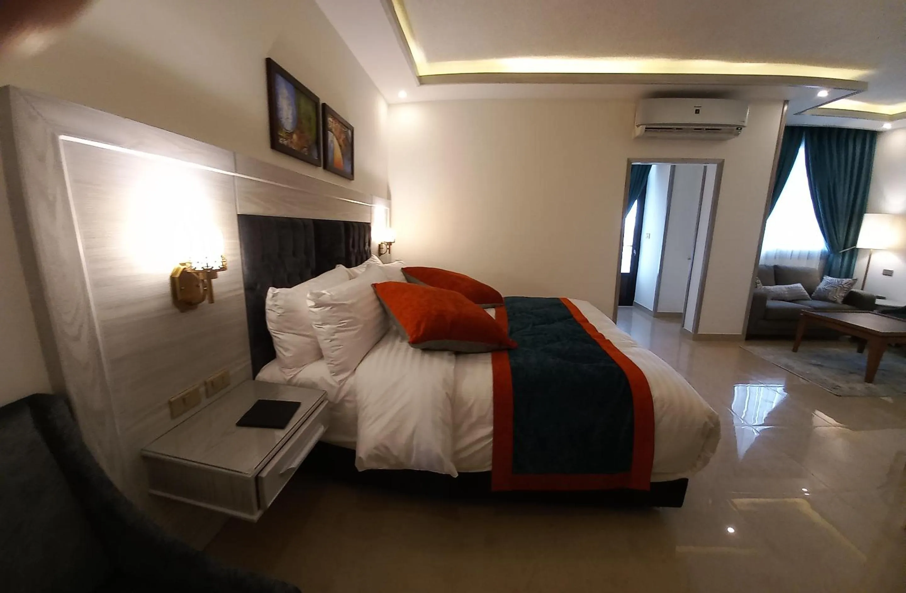 Bed in Petra Canyon Hotel