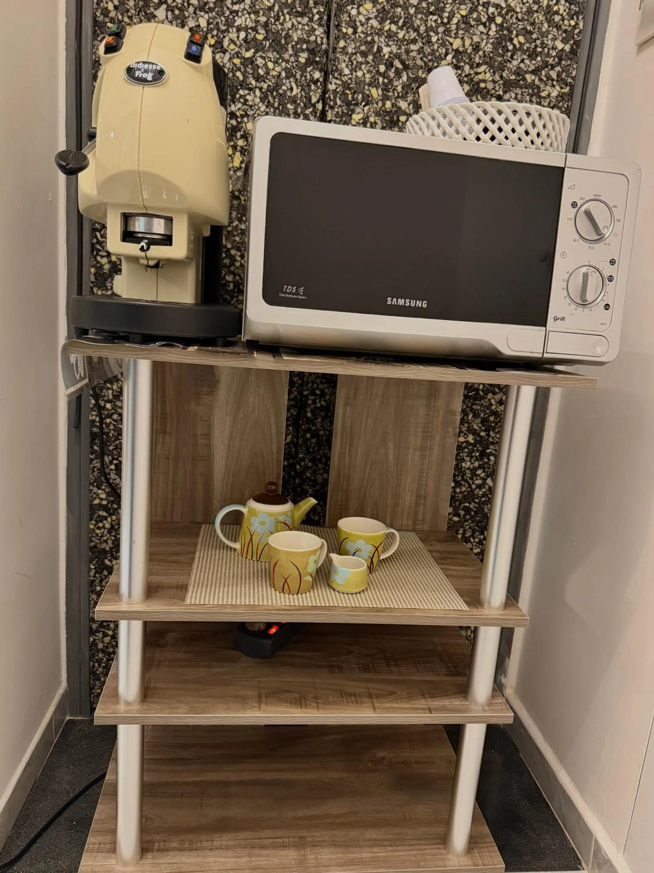 Camera dell' antico Arco Romano