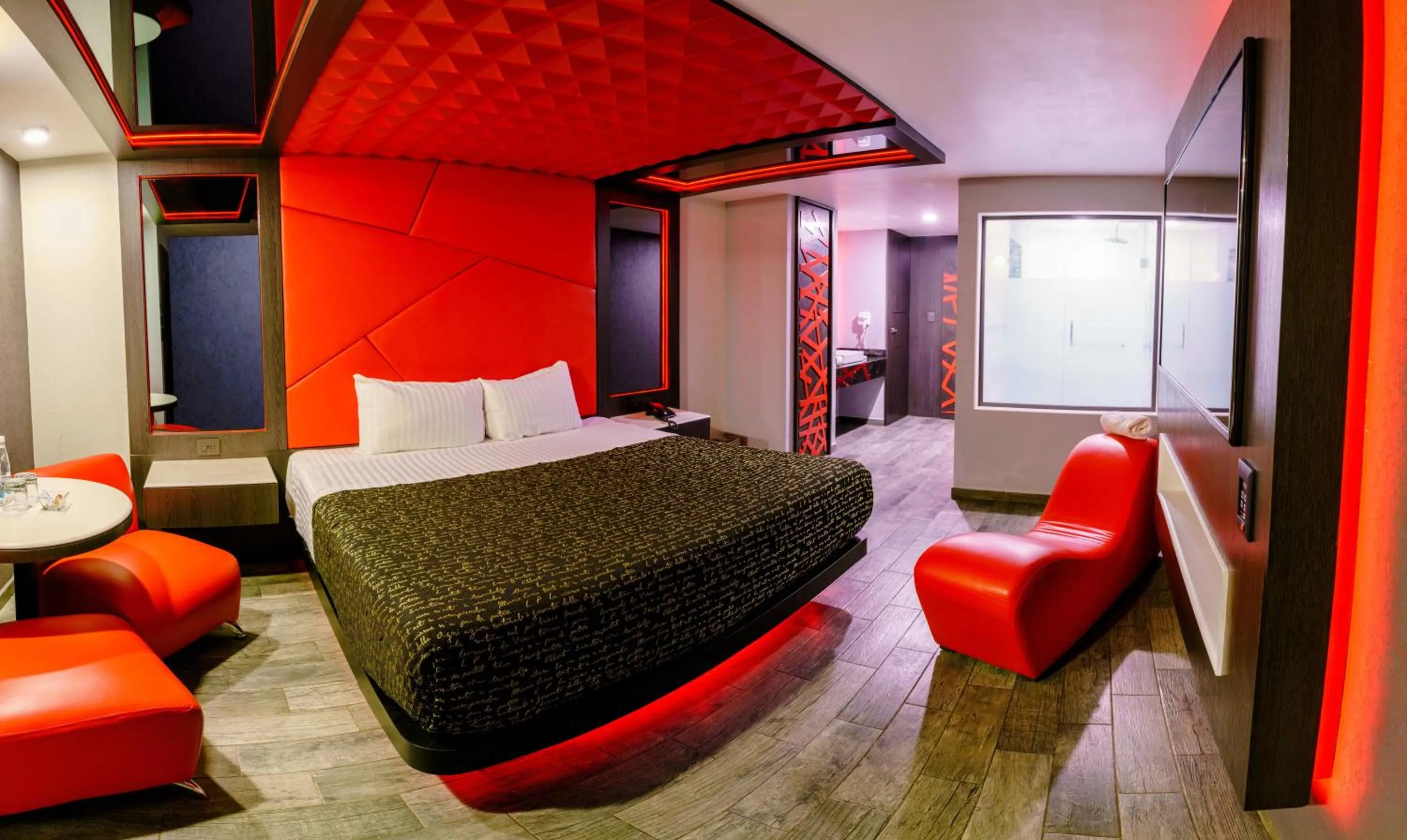 Photo of the whole room, Bed in HOTEL PASSION SECRETS VILLAS AND SUITES