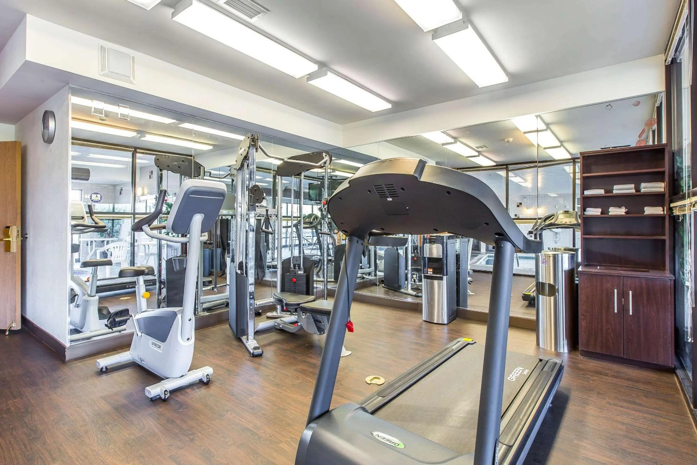 Fitness centre/facilities in Comfort Suites Summit County