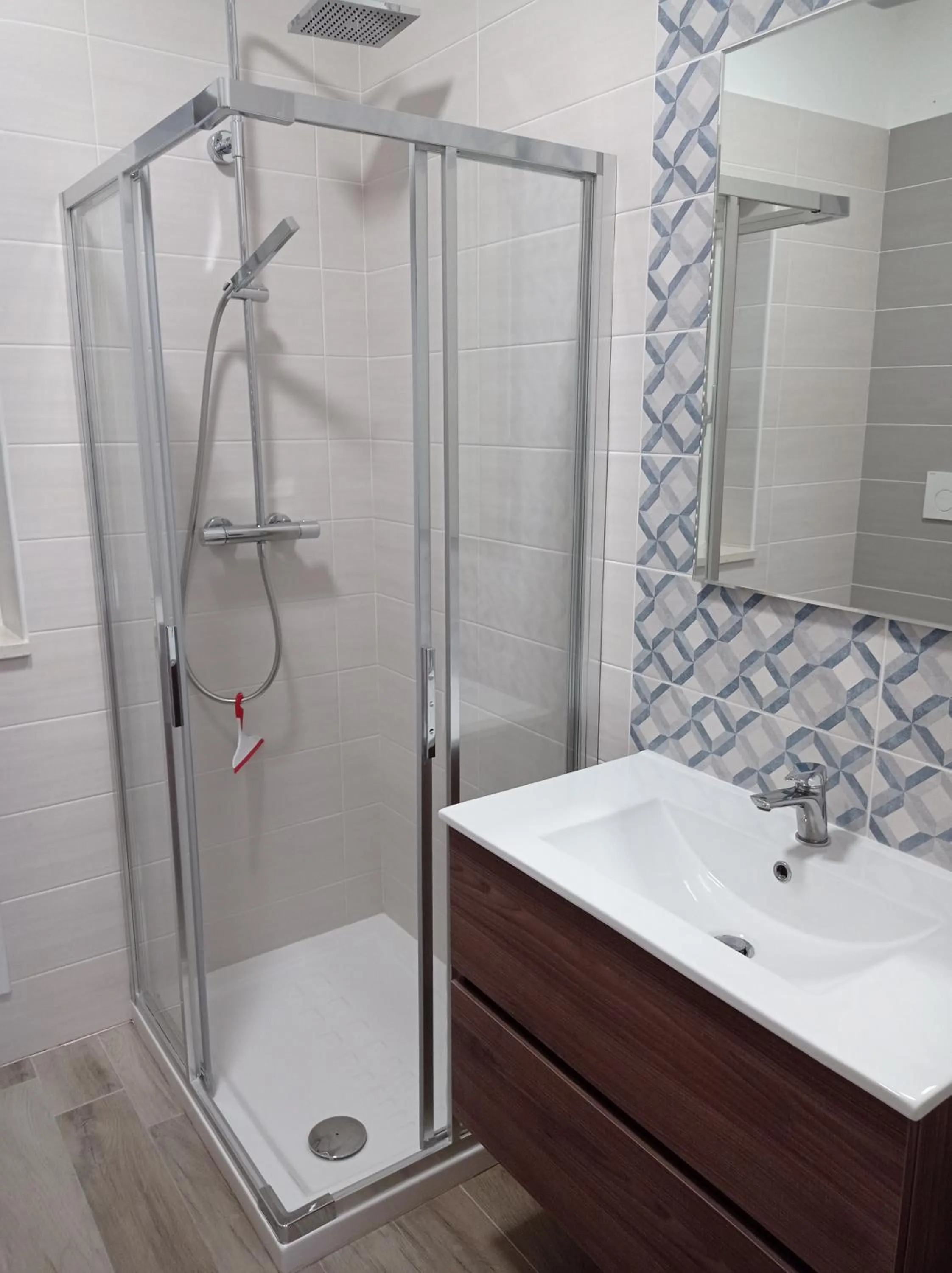 Shower in Dimora Pianelle