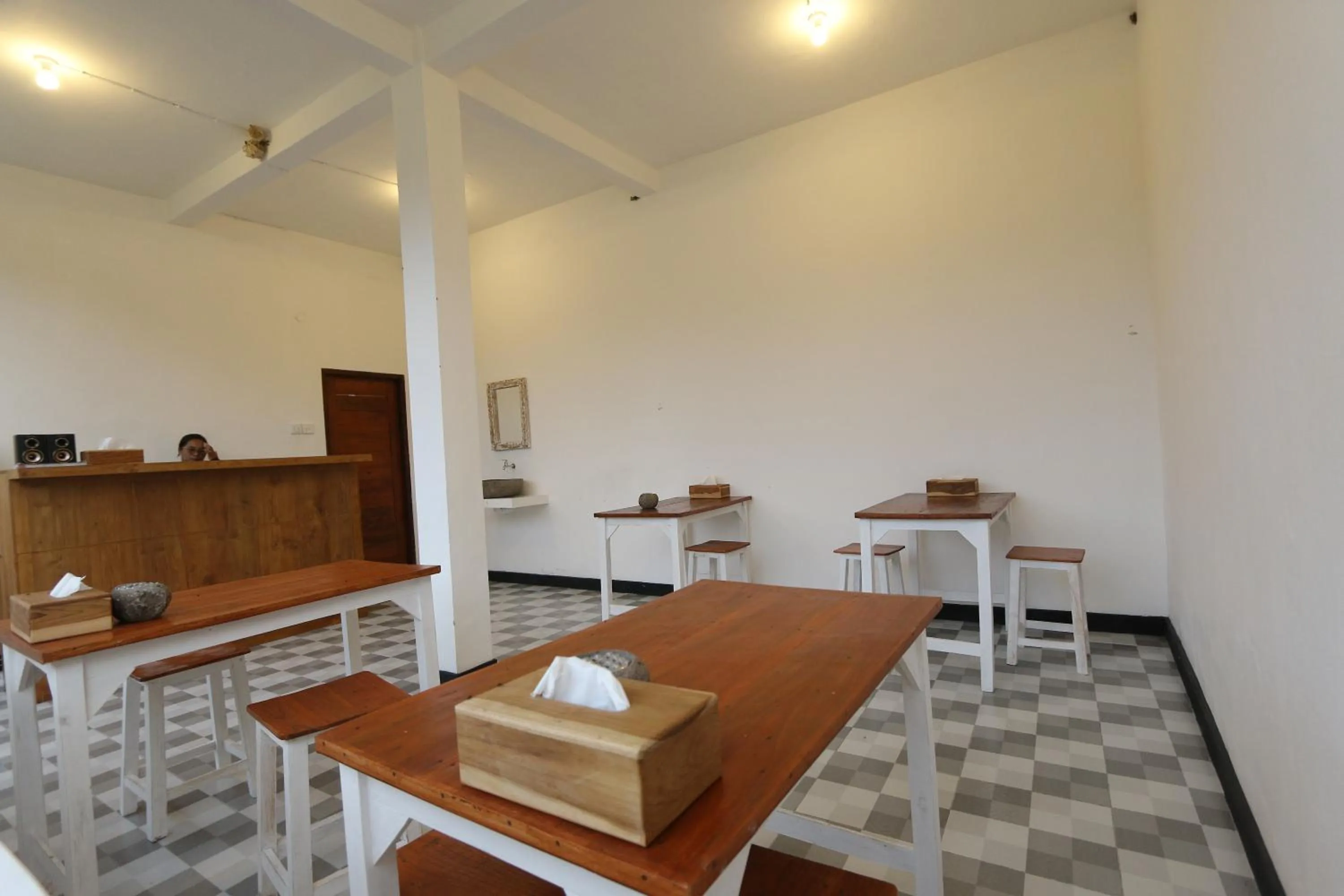 Restaurant/places to eat in Bali Astetic Villa and Hot Spring