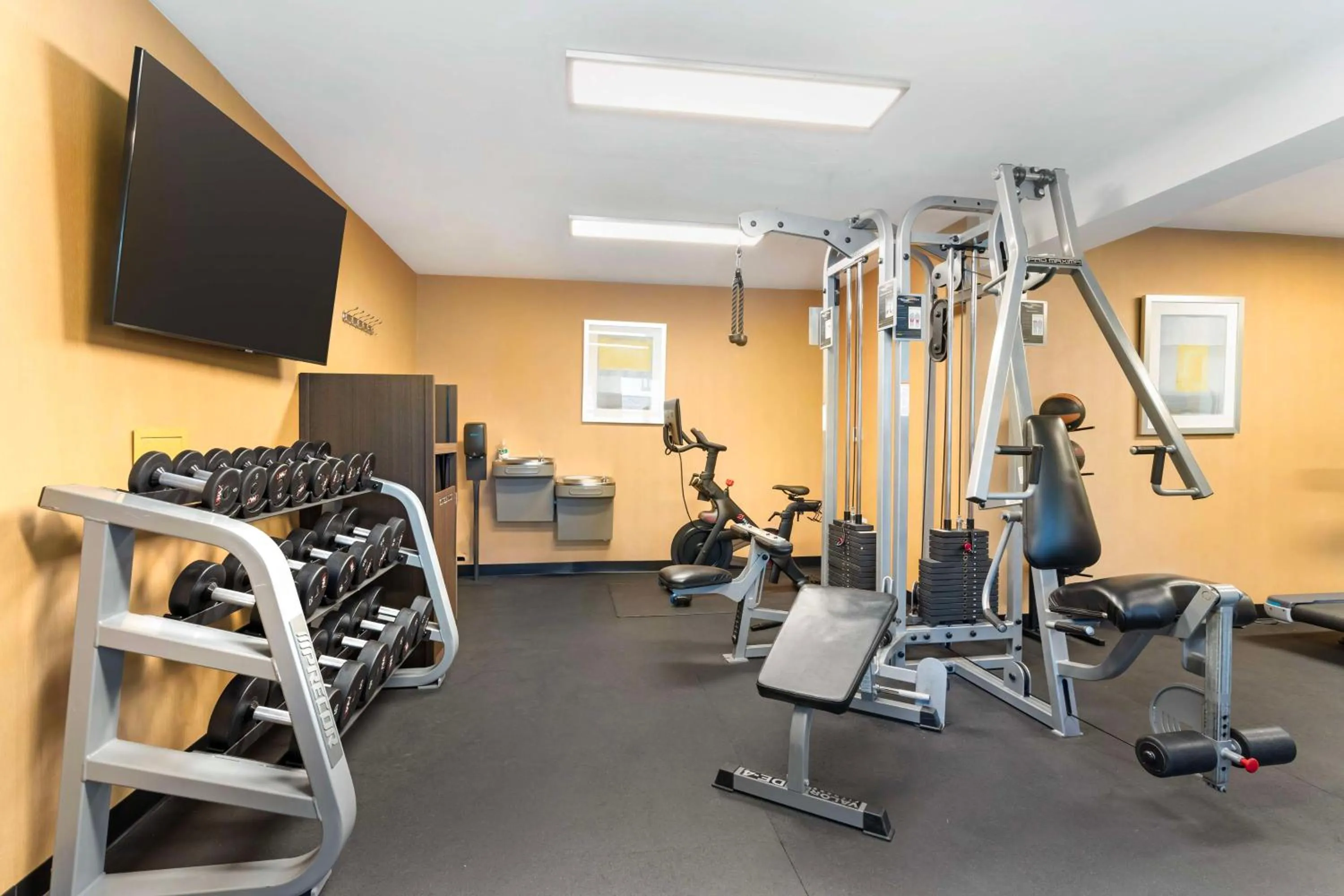 Fitness centre/facilities in Best Western Plus Rancho Cordova Inn