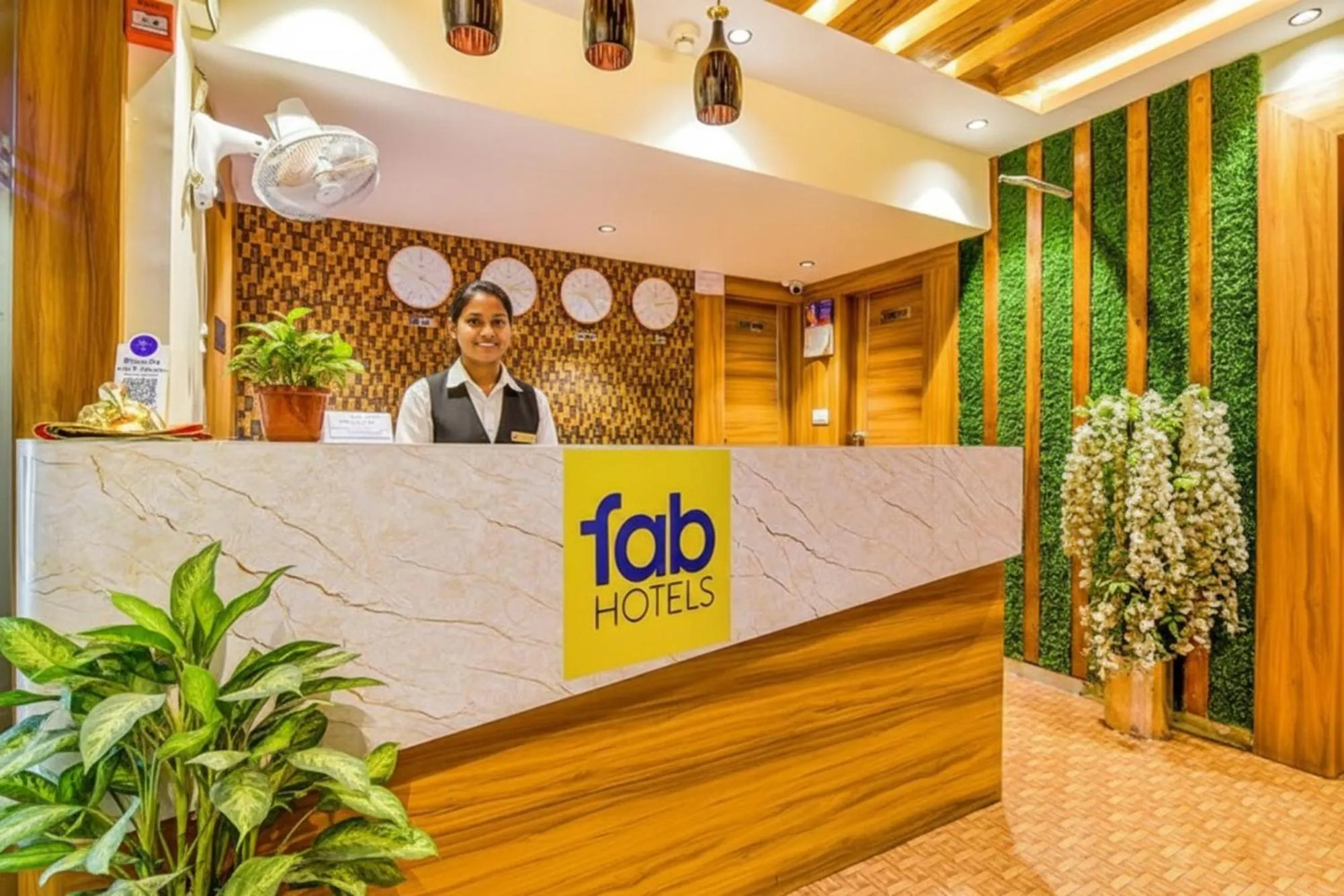 Lobby or reception in FabHotel Silver Inn