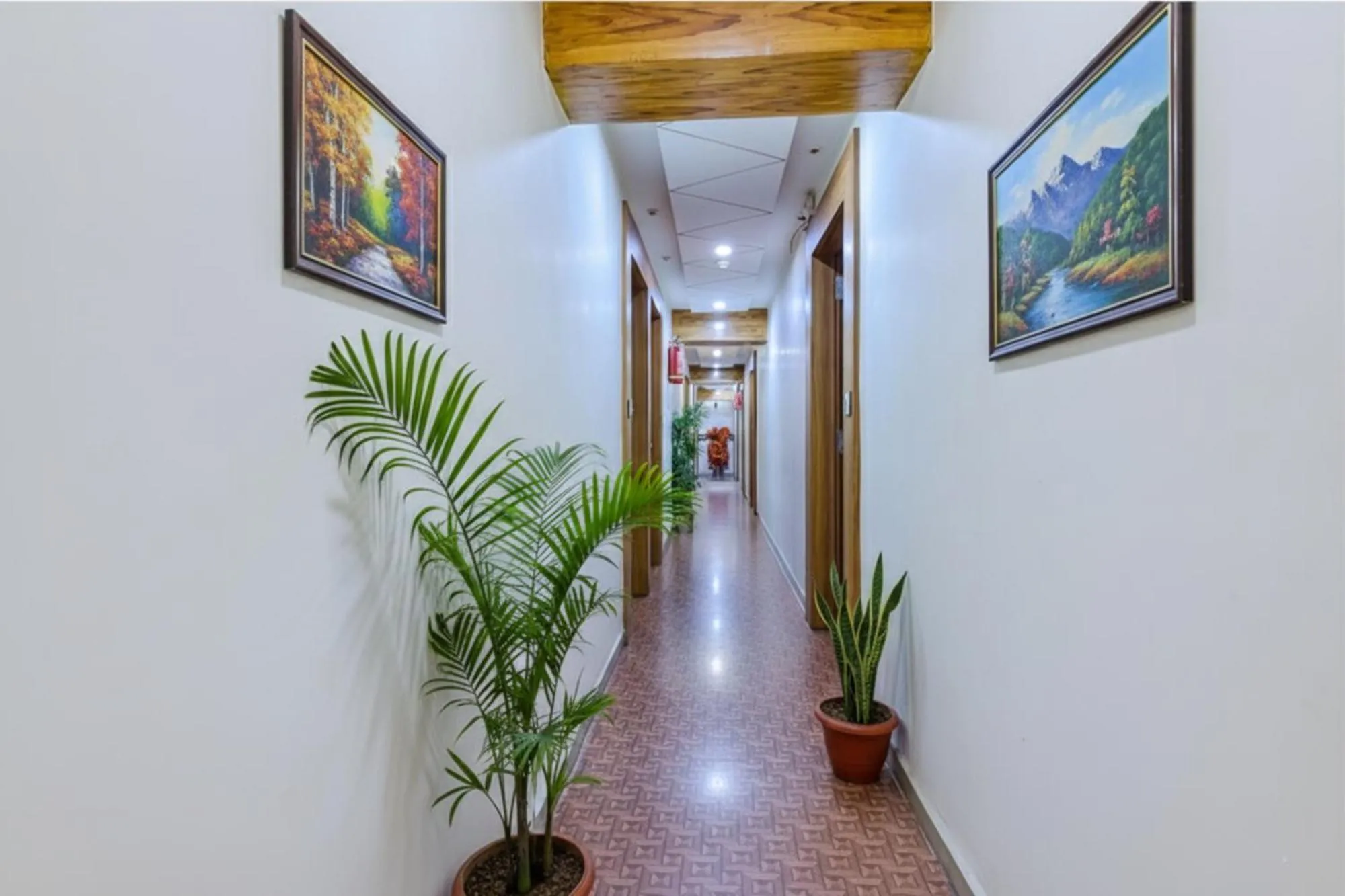 Lobby or reception in FabHotel Silver Inn