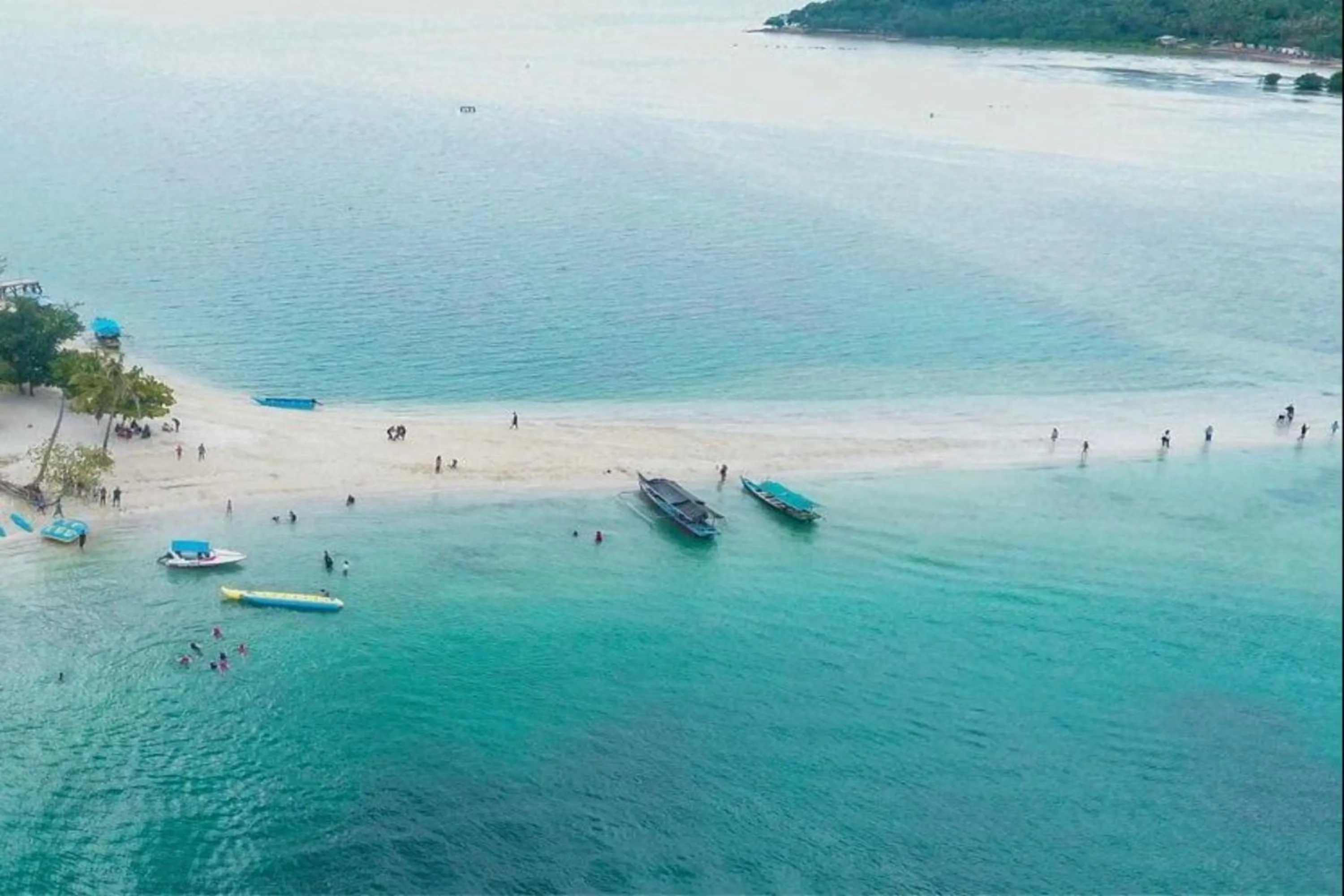 Neighbourhood in Pulau Mahitam Resort & Cottage by Hotelku