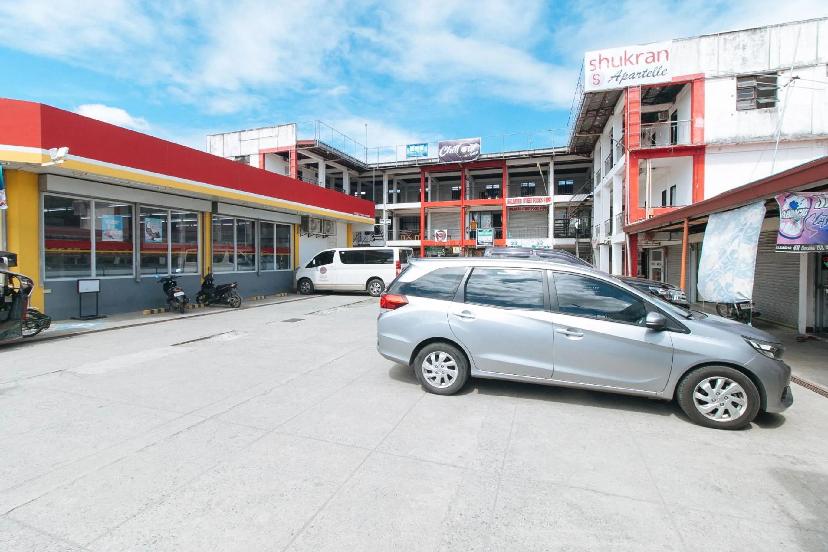 Property building in RedDoorz @ Shukran Rentals OPC Pampanga