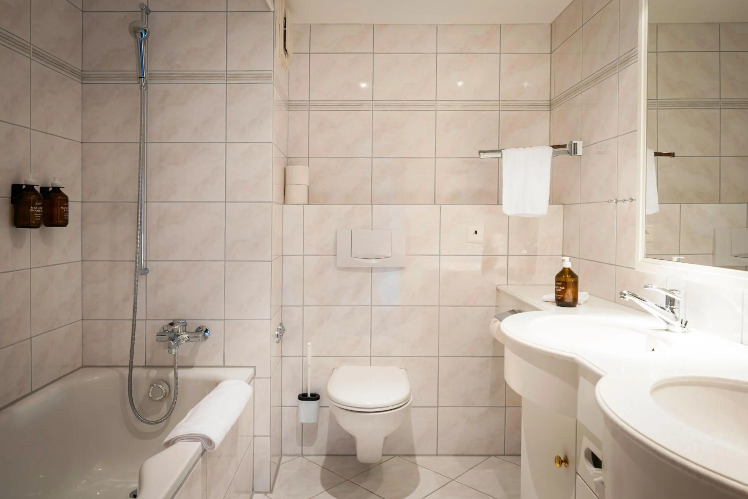 Bathroom in Vegan Health Hotel Sonnenberg