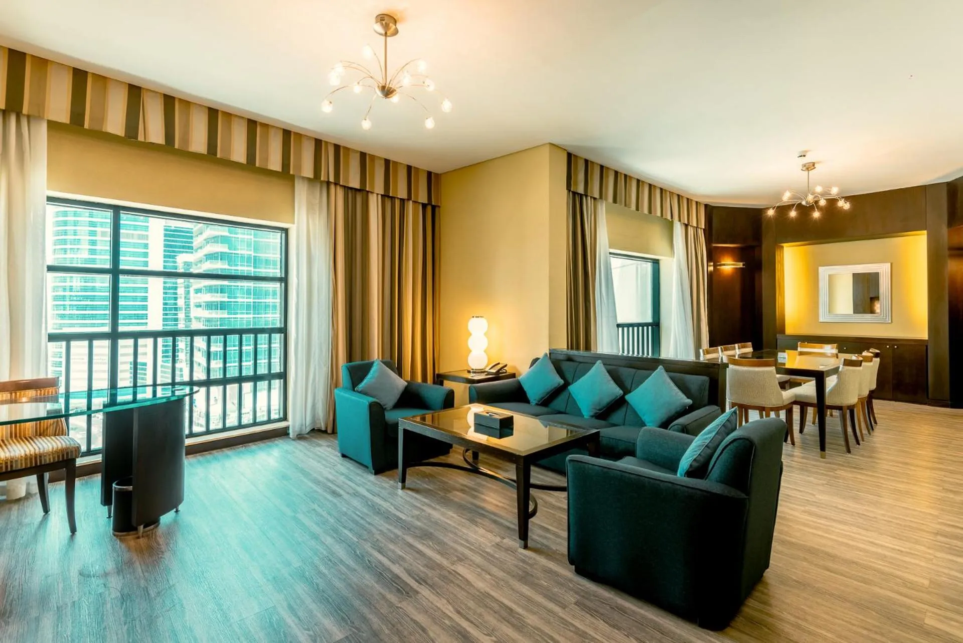 Living room in TIME Oak Hotel & Suites