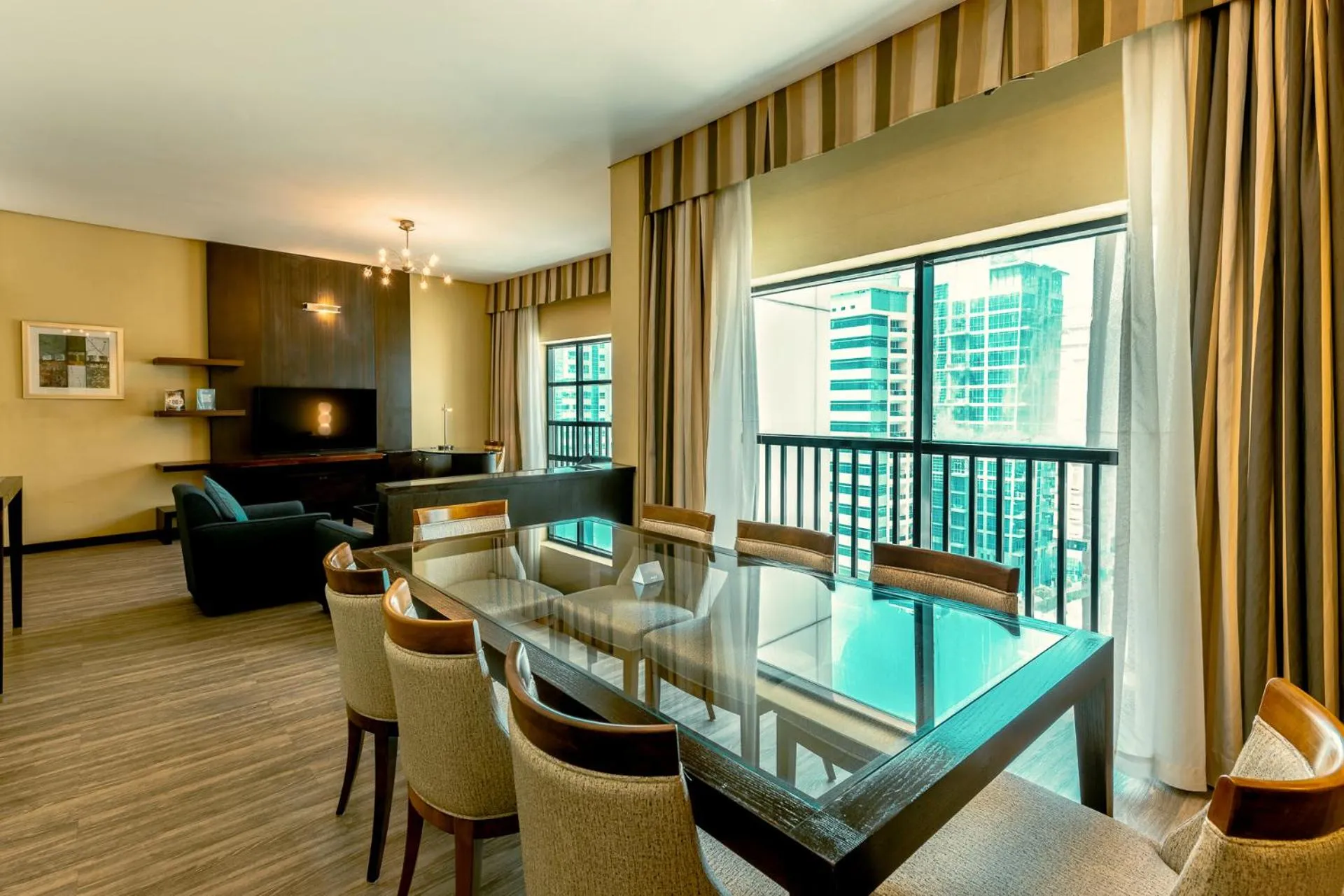 Living room in TIME Oak Hotel & Suites